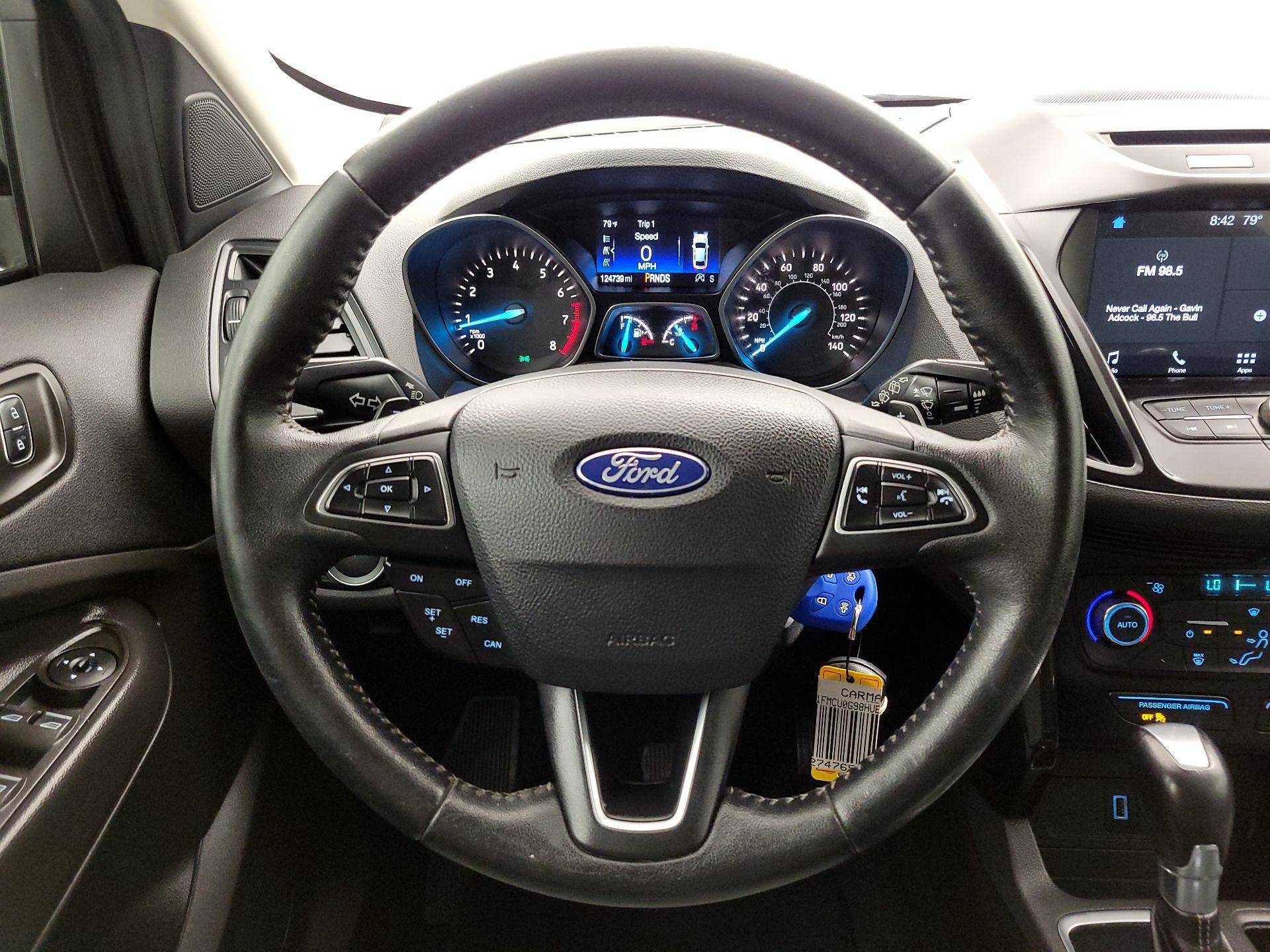Thumbnail: 2017 Ford Escape - 10