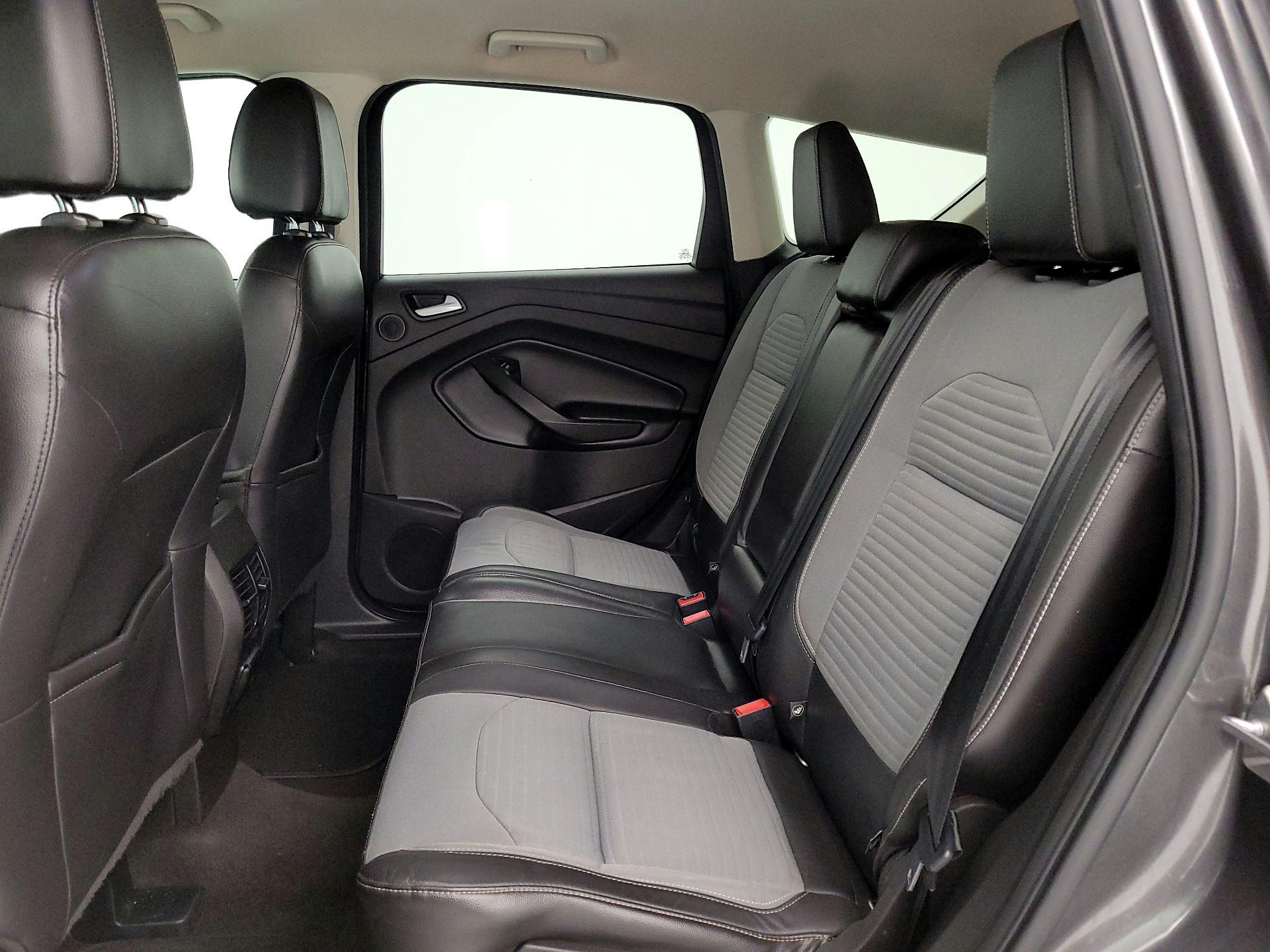 Thumbnail: 2017 Ford Escape - 19
