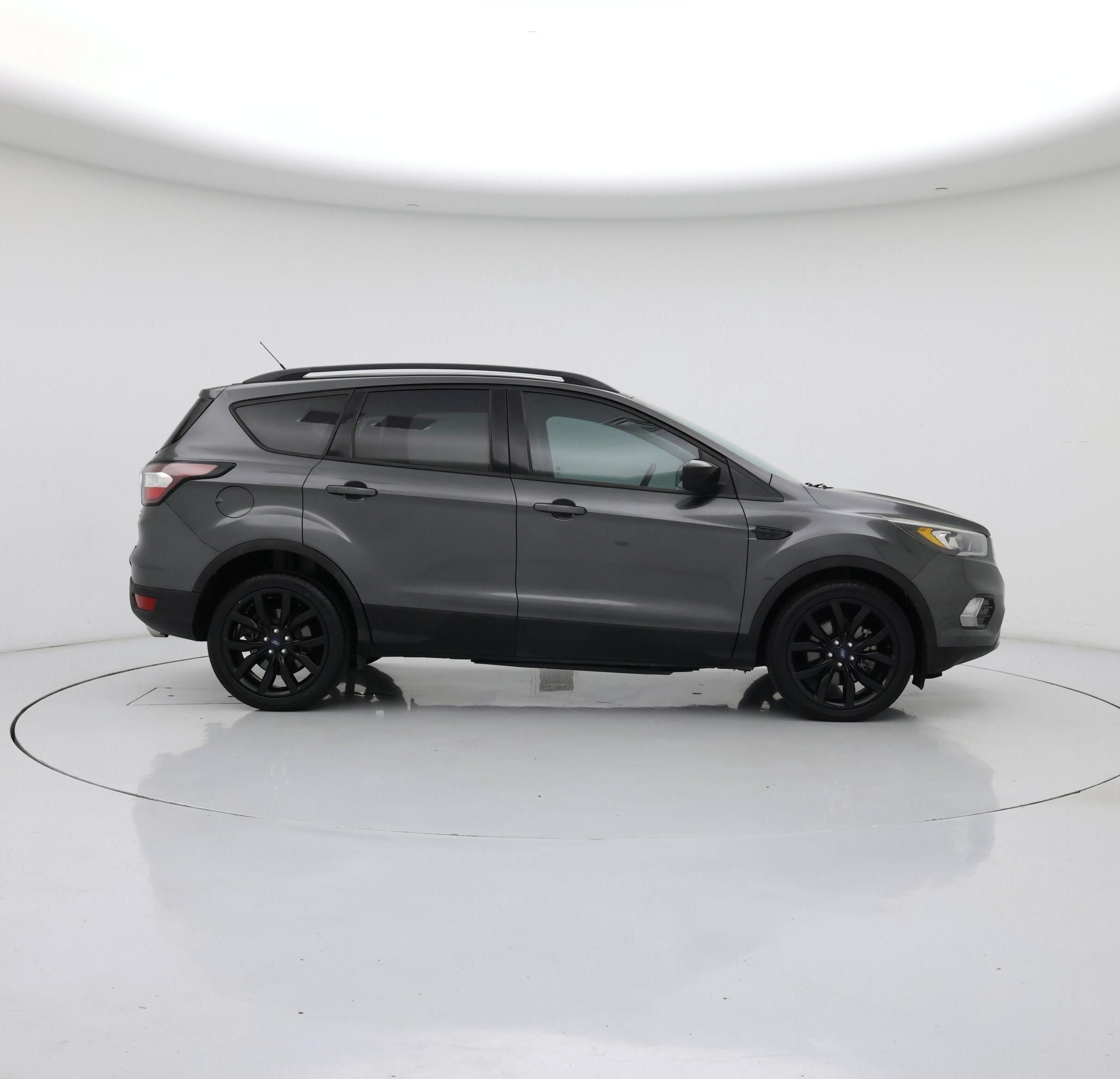 Thumbnail: 2017 Ford Escape - 7