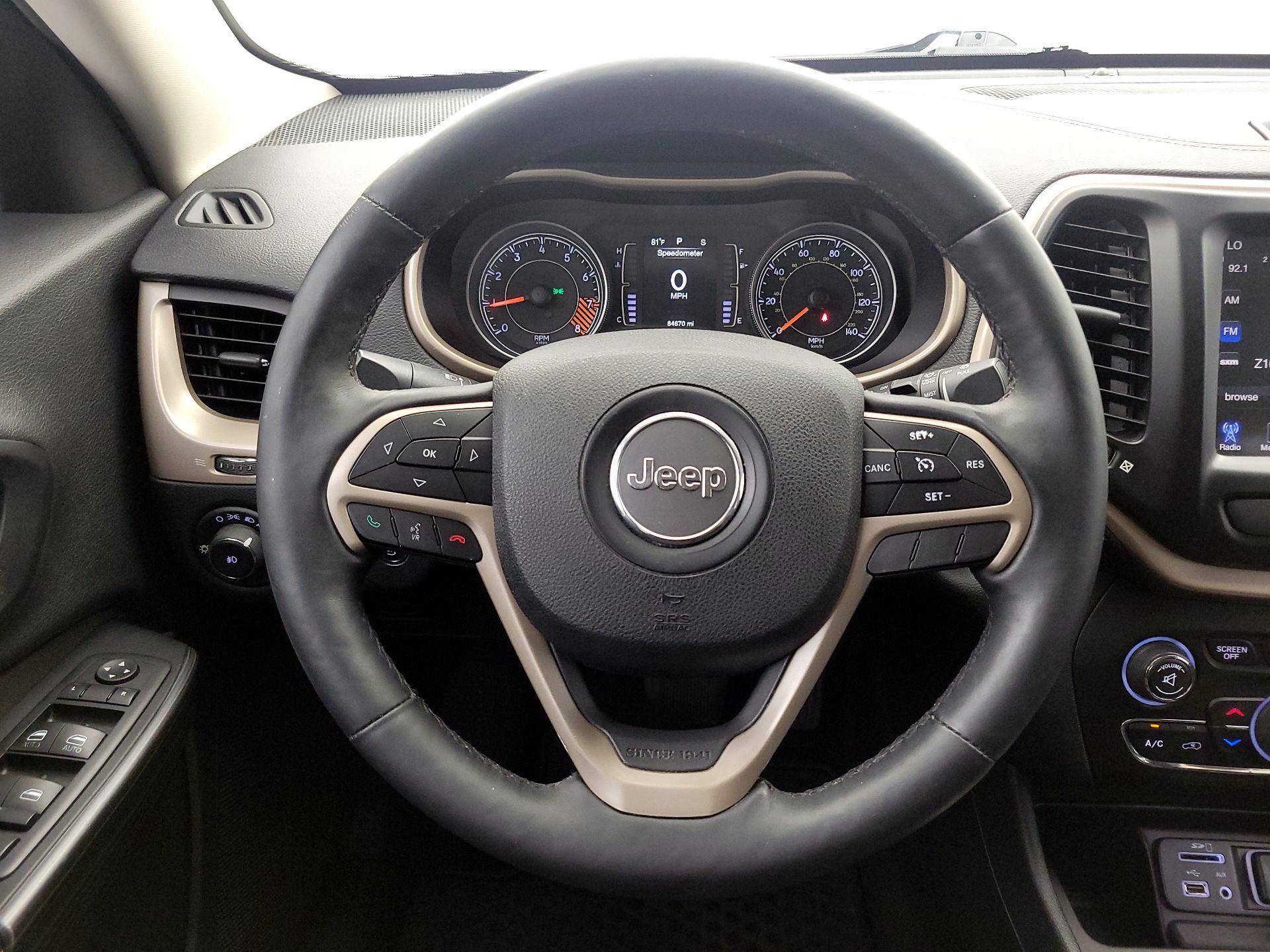Thumbnail: 2015 Jeep Cherokee - 10