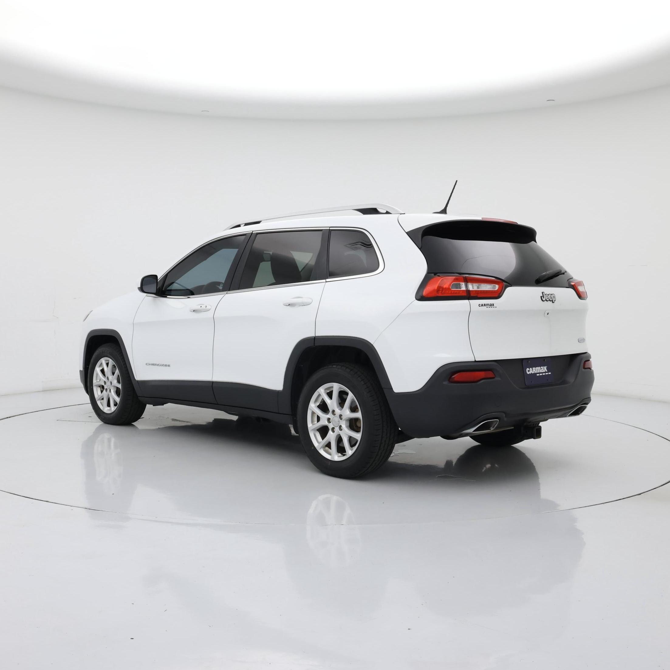 Thumbnail: 2015 Jeep Cherokee - 2