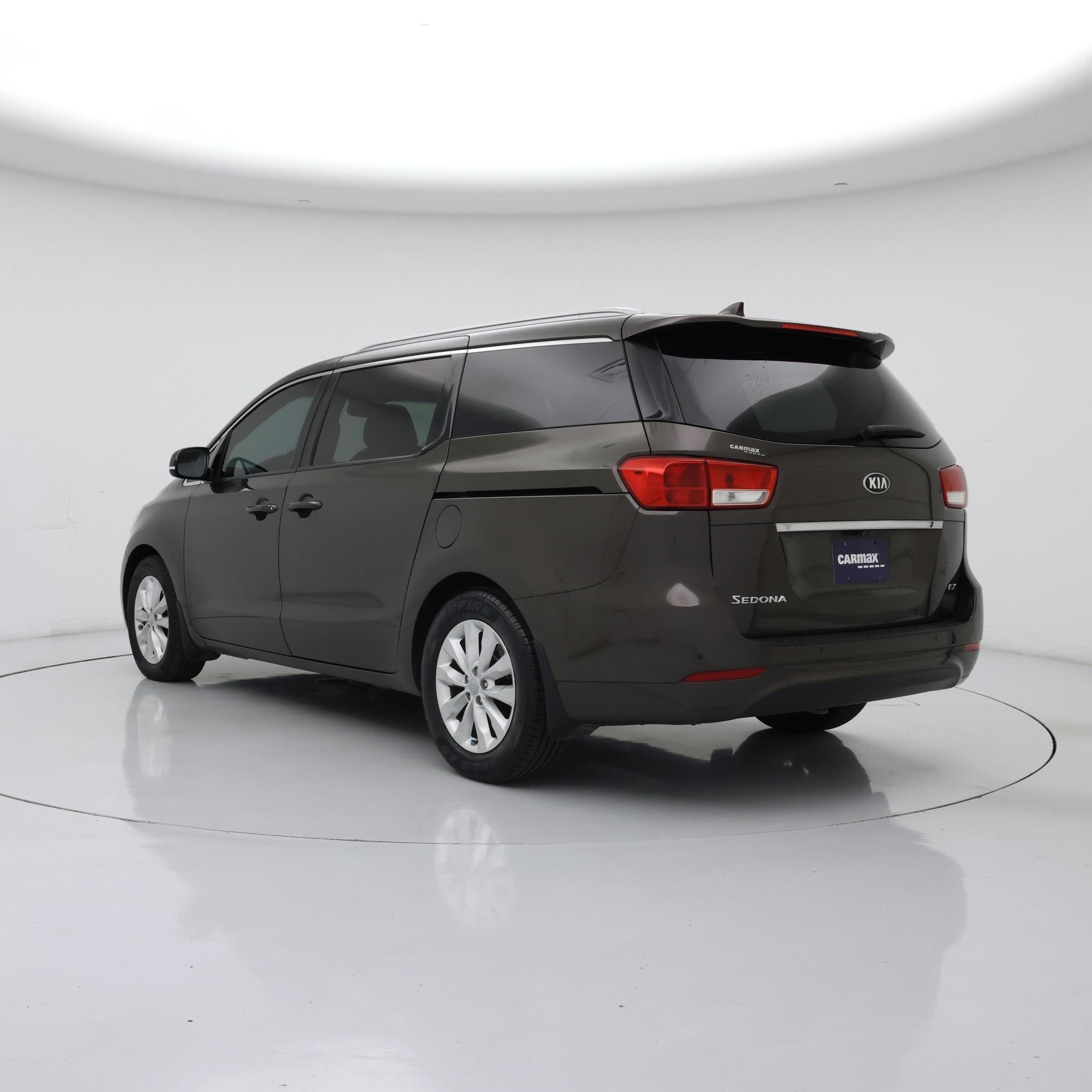 Thumbnail: 2018 Kia Sedona - 2