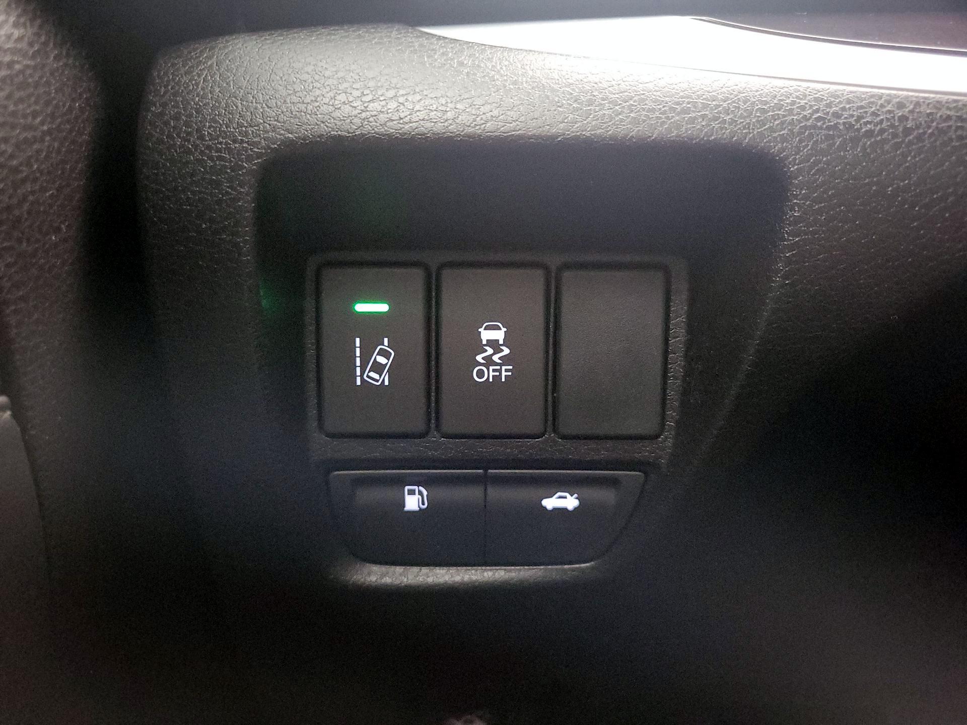 Thumbnail: 2017 Acura TLX - 13