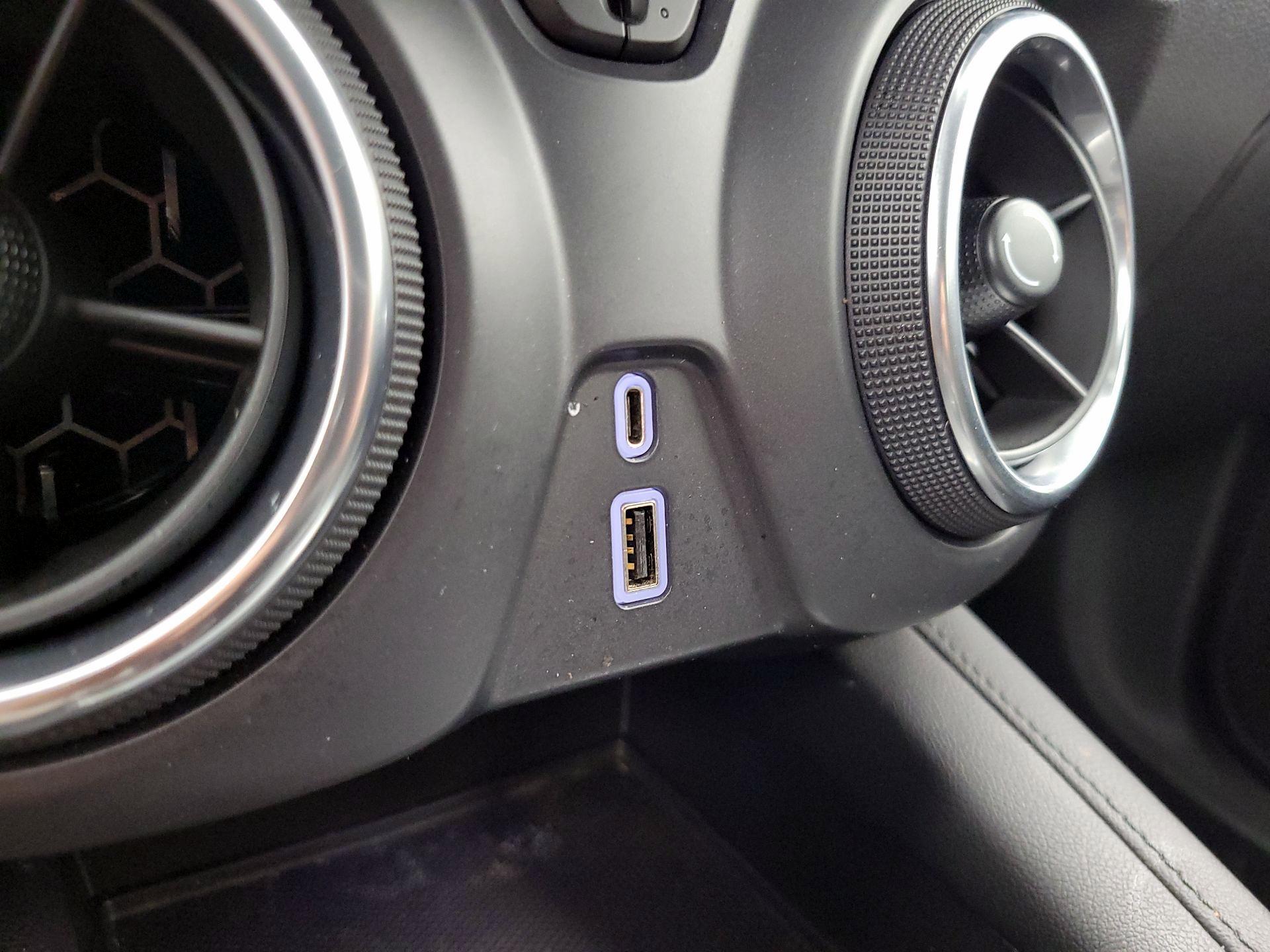 Thumbnail: 2021 Chevrolet Blazer - 18