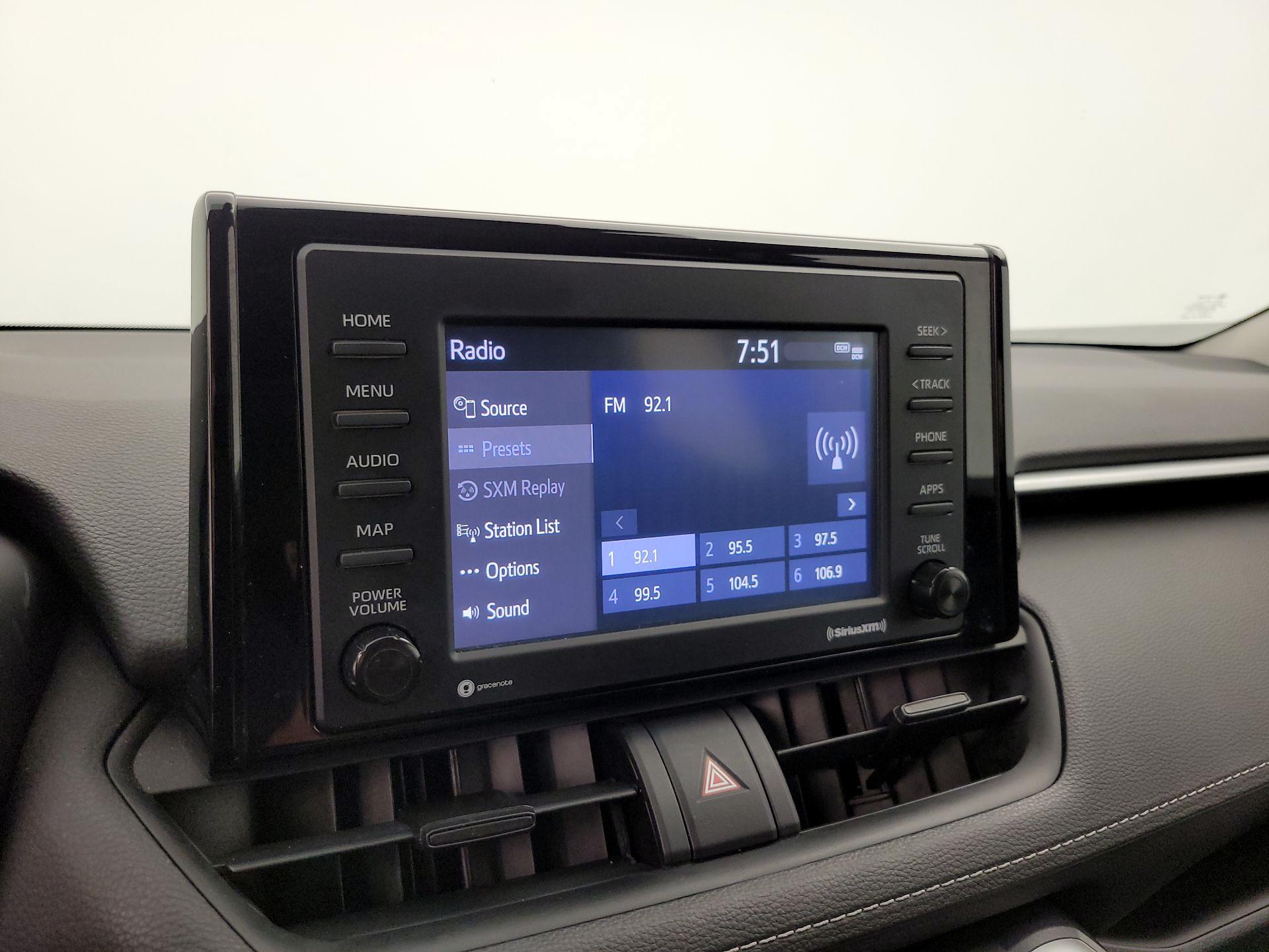 Thumbnail: 2020 Toyota RAV4 - 15