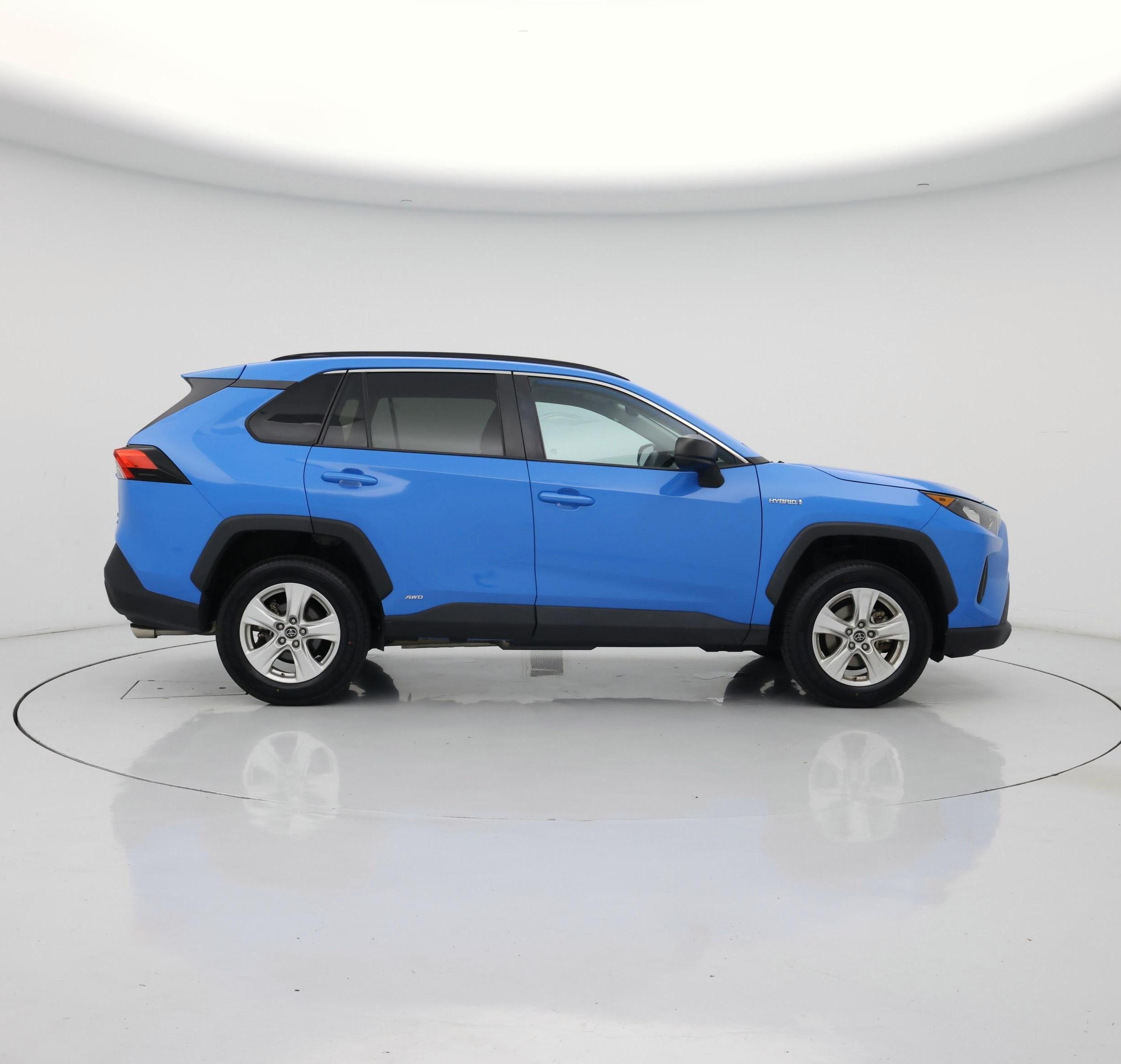 Thumbnail: 2020 Toyota RAV4 - 7