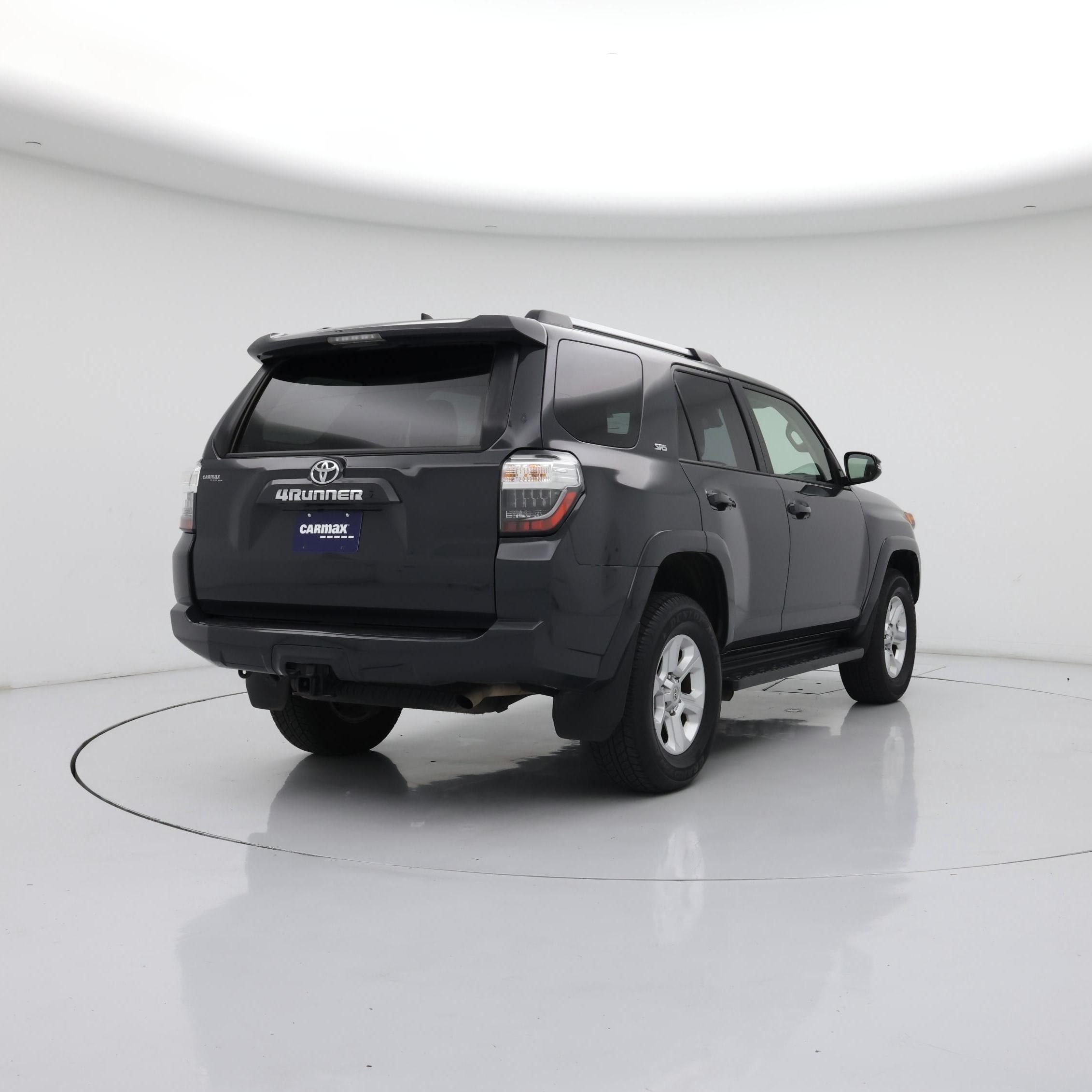 Thumbnail: 2024 Toyota 4Runner - 8