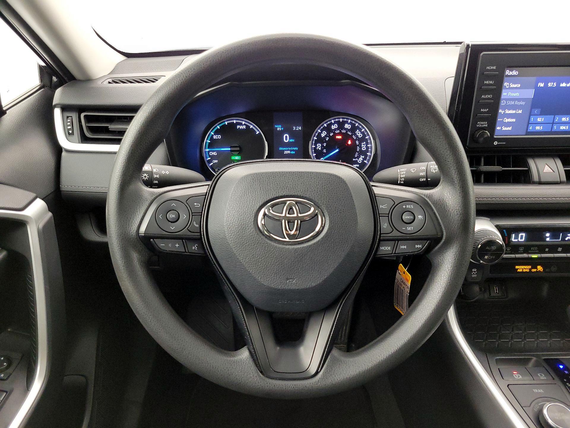 Thumbnail: 2020 Toyota RAV4 - 10