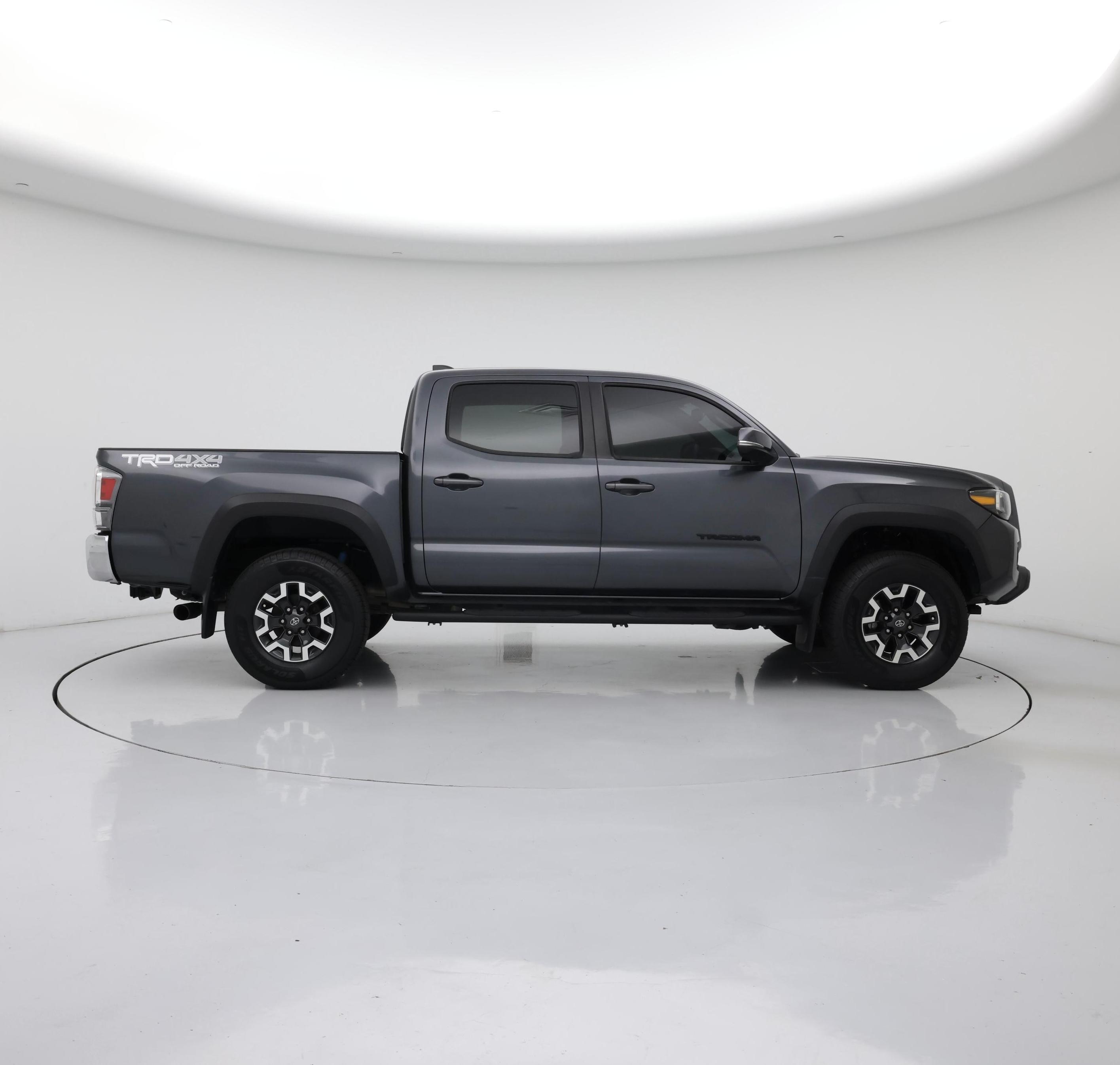 Thumbnail: 2022 Toyota Tacoma - 7