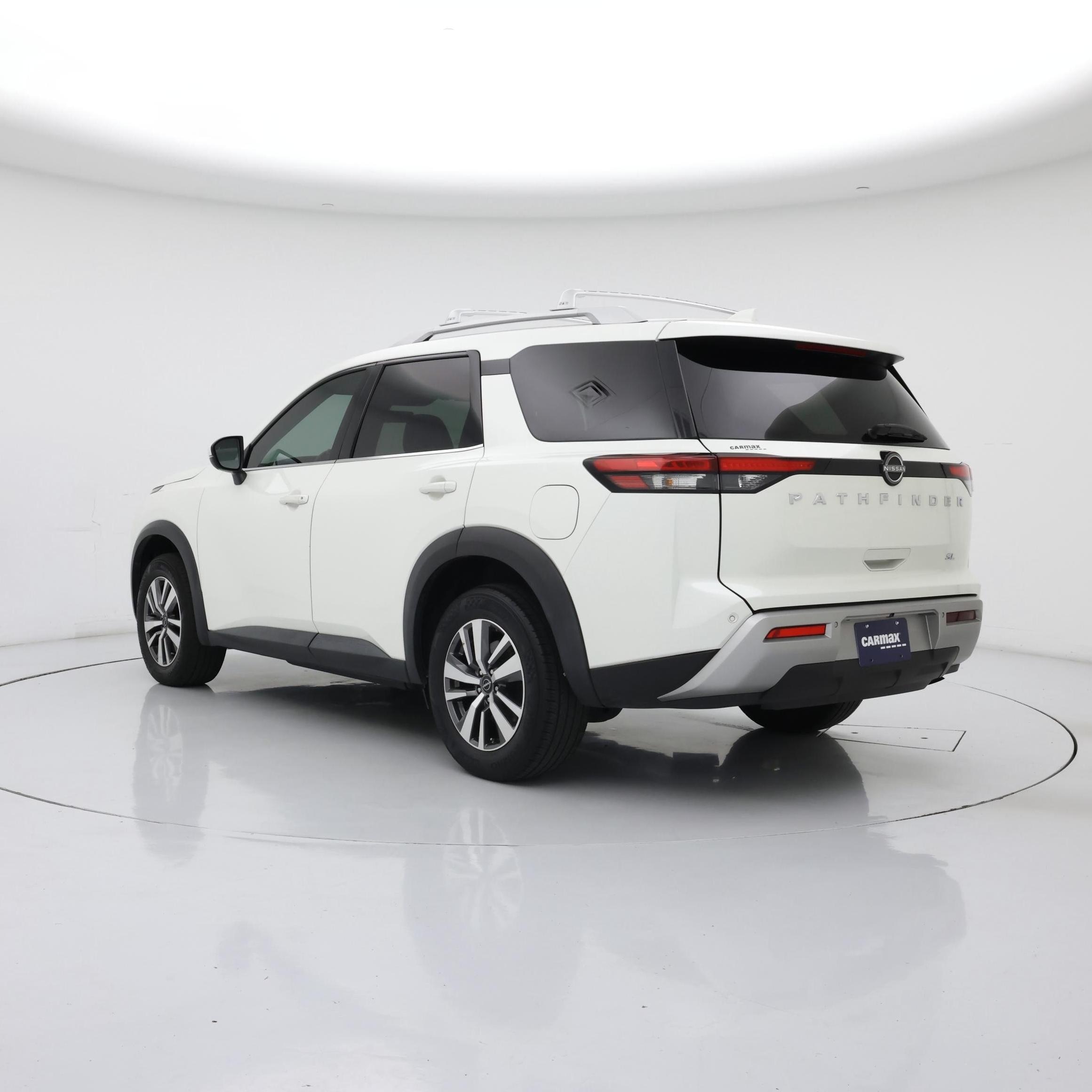 Thumbnail: 2023 Nissan Pathfinder - 2