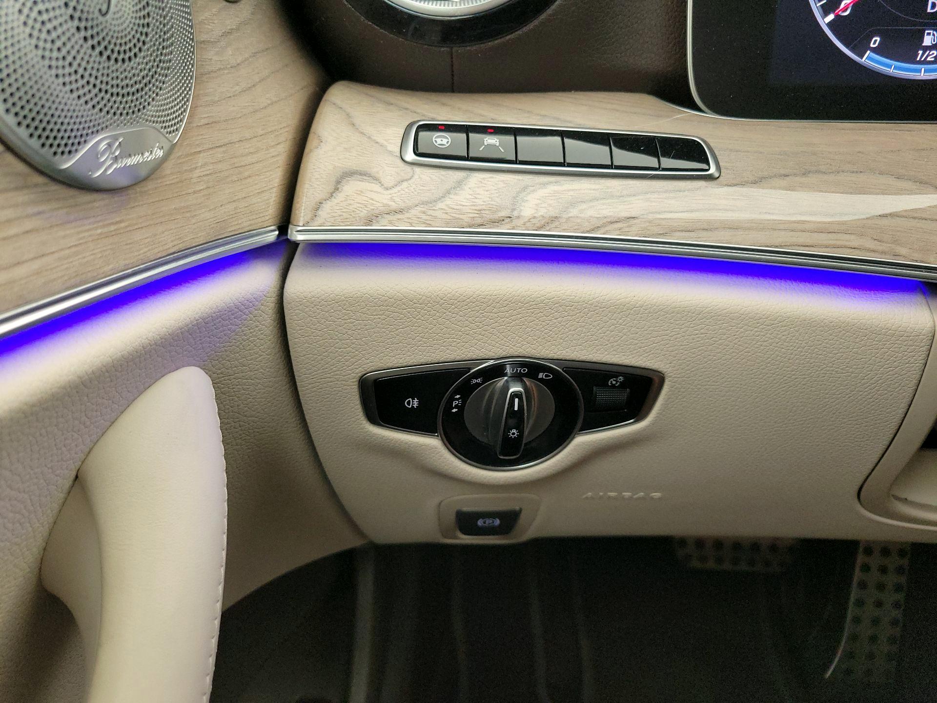 Thumbnail: 2020 Mercedes-Benz E-Class - 13