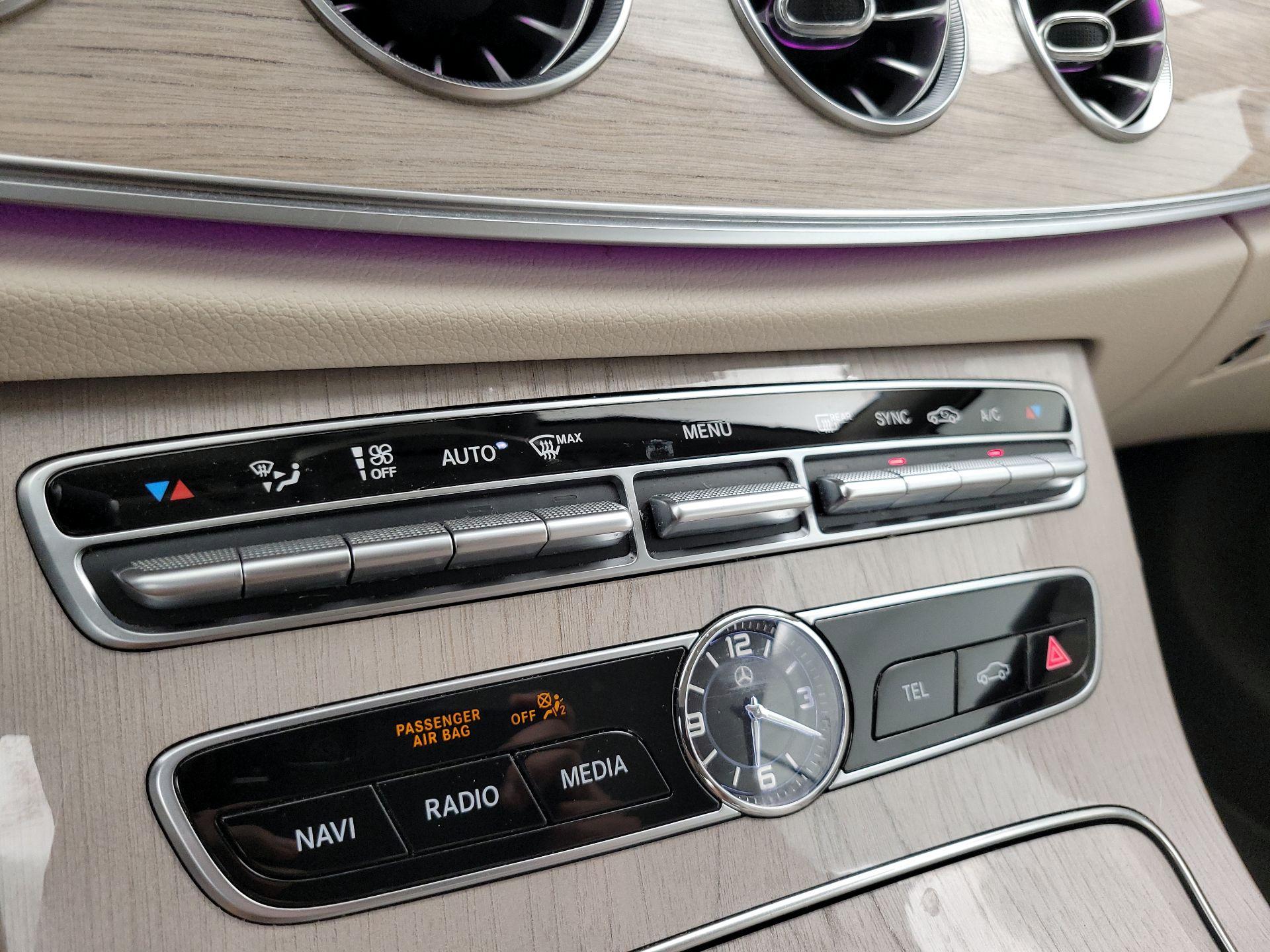 Thumbnail: 2020 Mercedes-Benz E-Class - 17