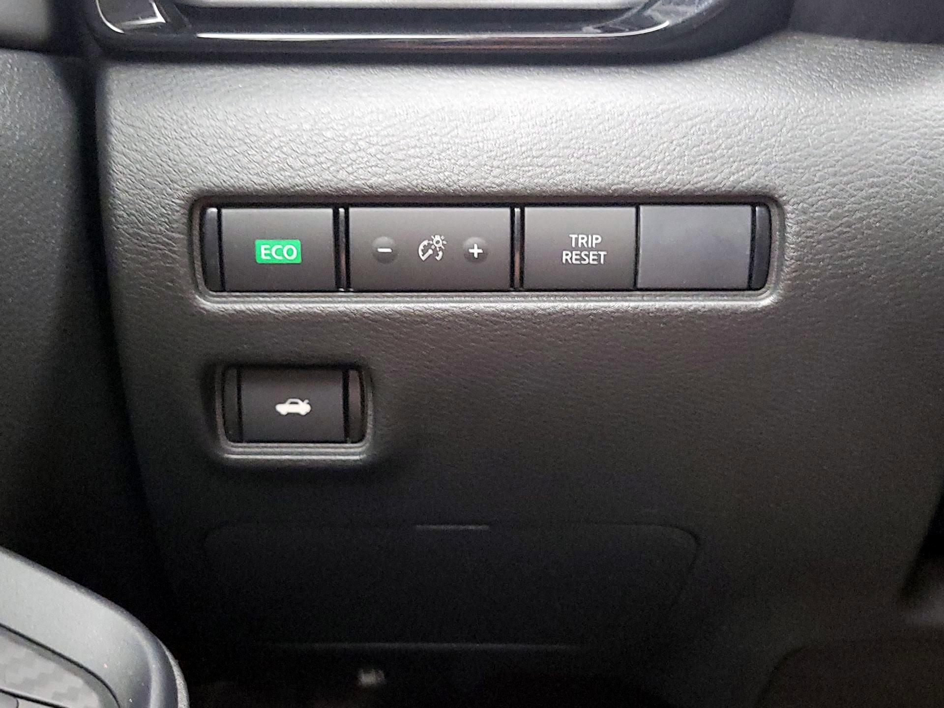 Thumbnail: 2023 Nissan Sentra - 13