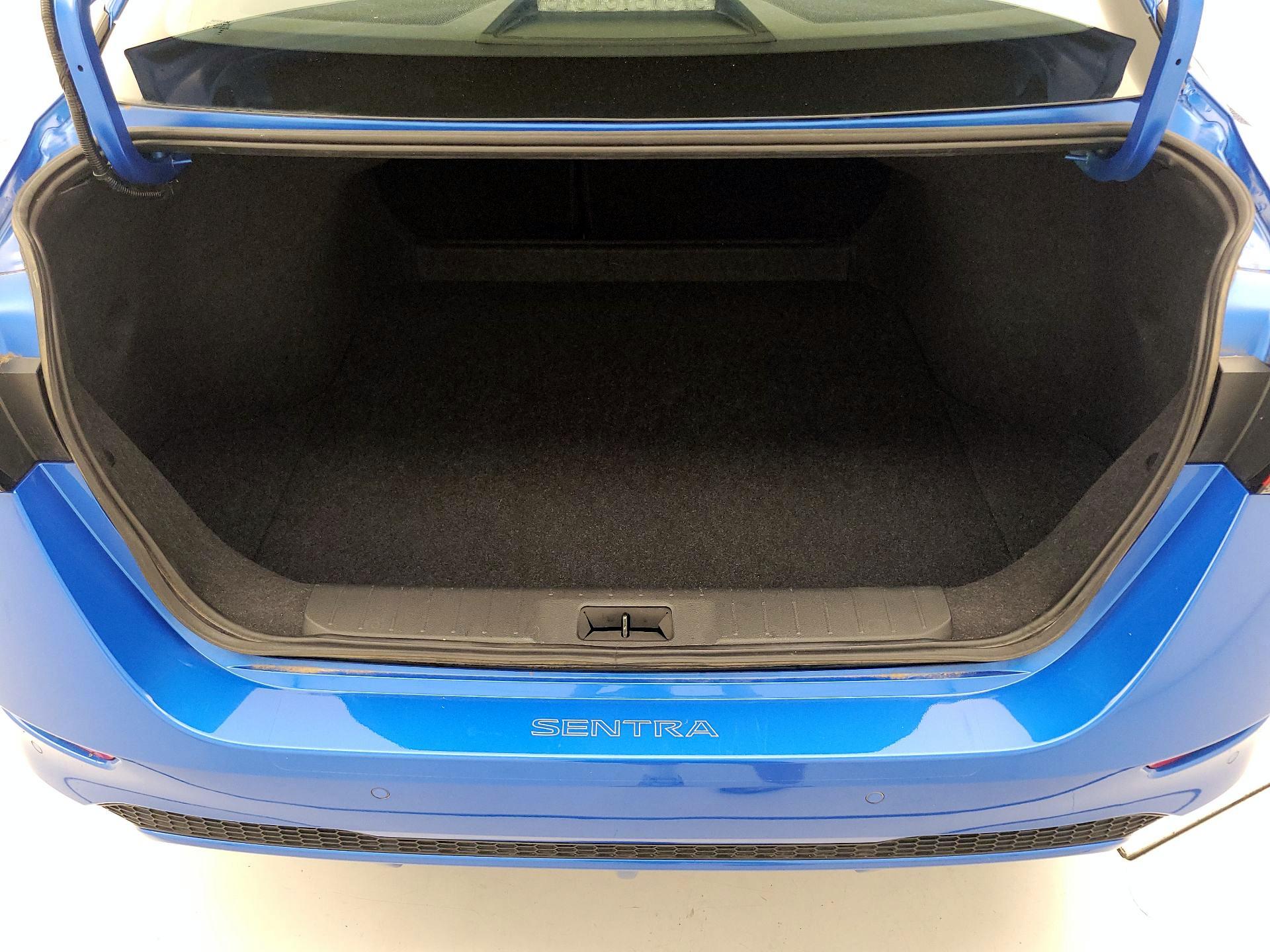 Thumbnail: 2023 Nissan Sentra - 20