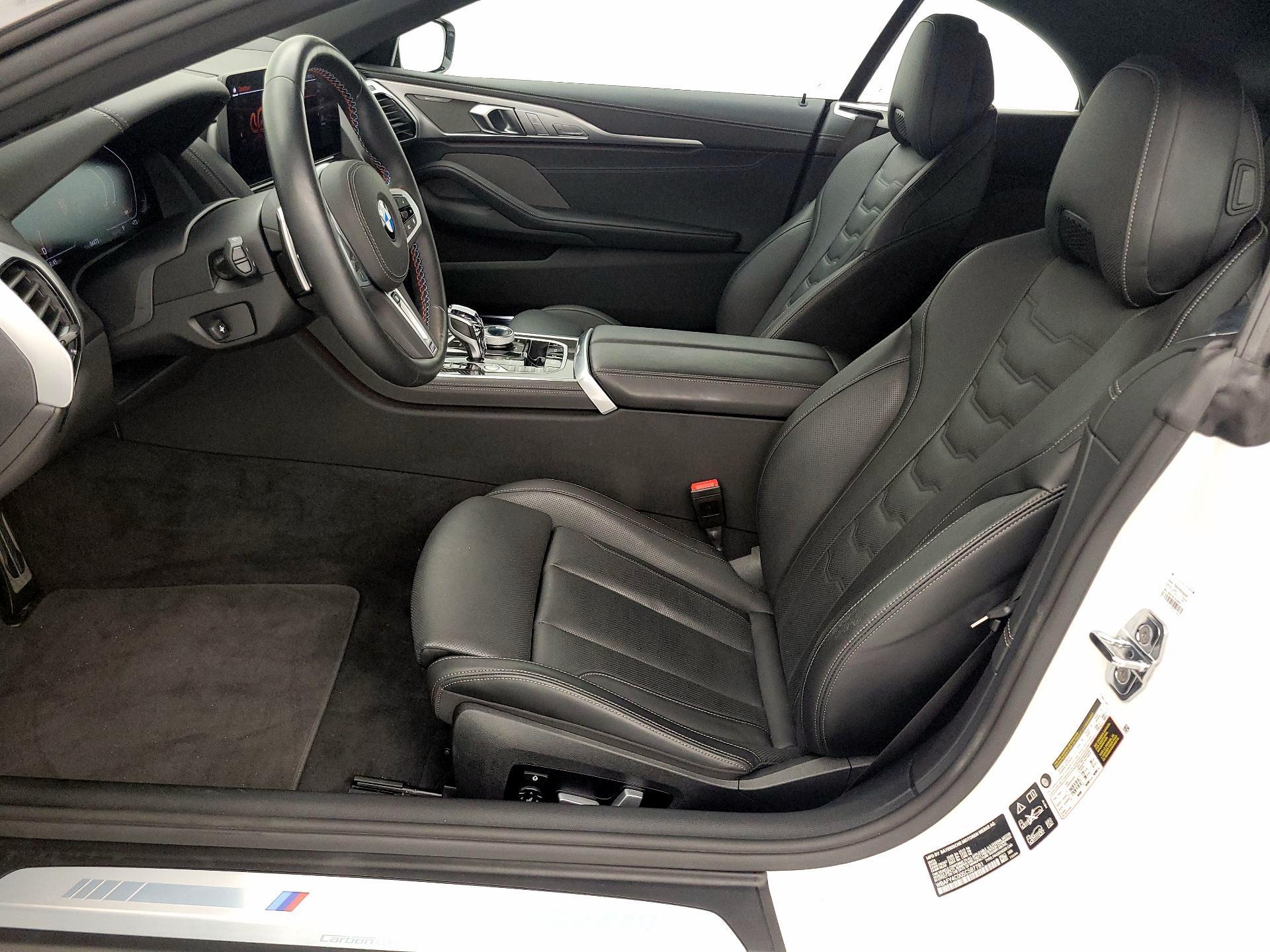 Thumbnail: 2025 BMW 8 Series - 11
