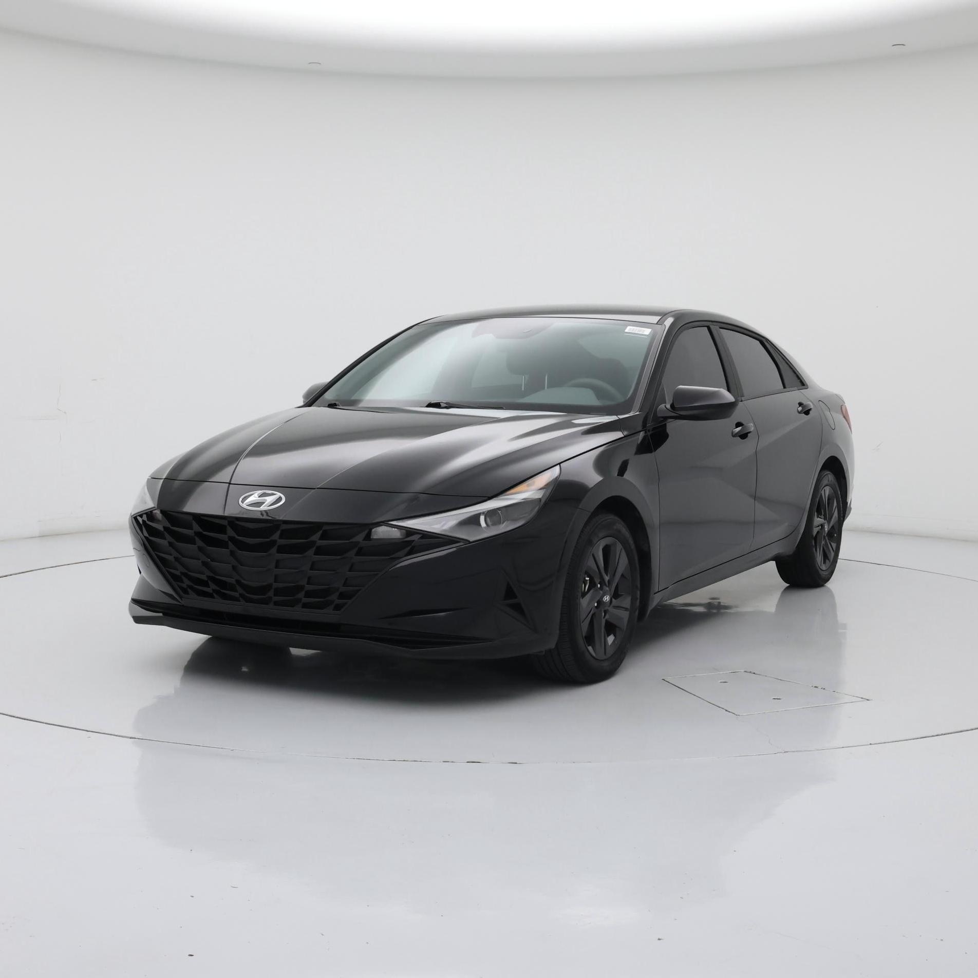 Thumbnail: 2023 Hyundai Elantra - 4