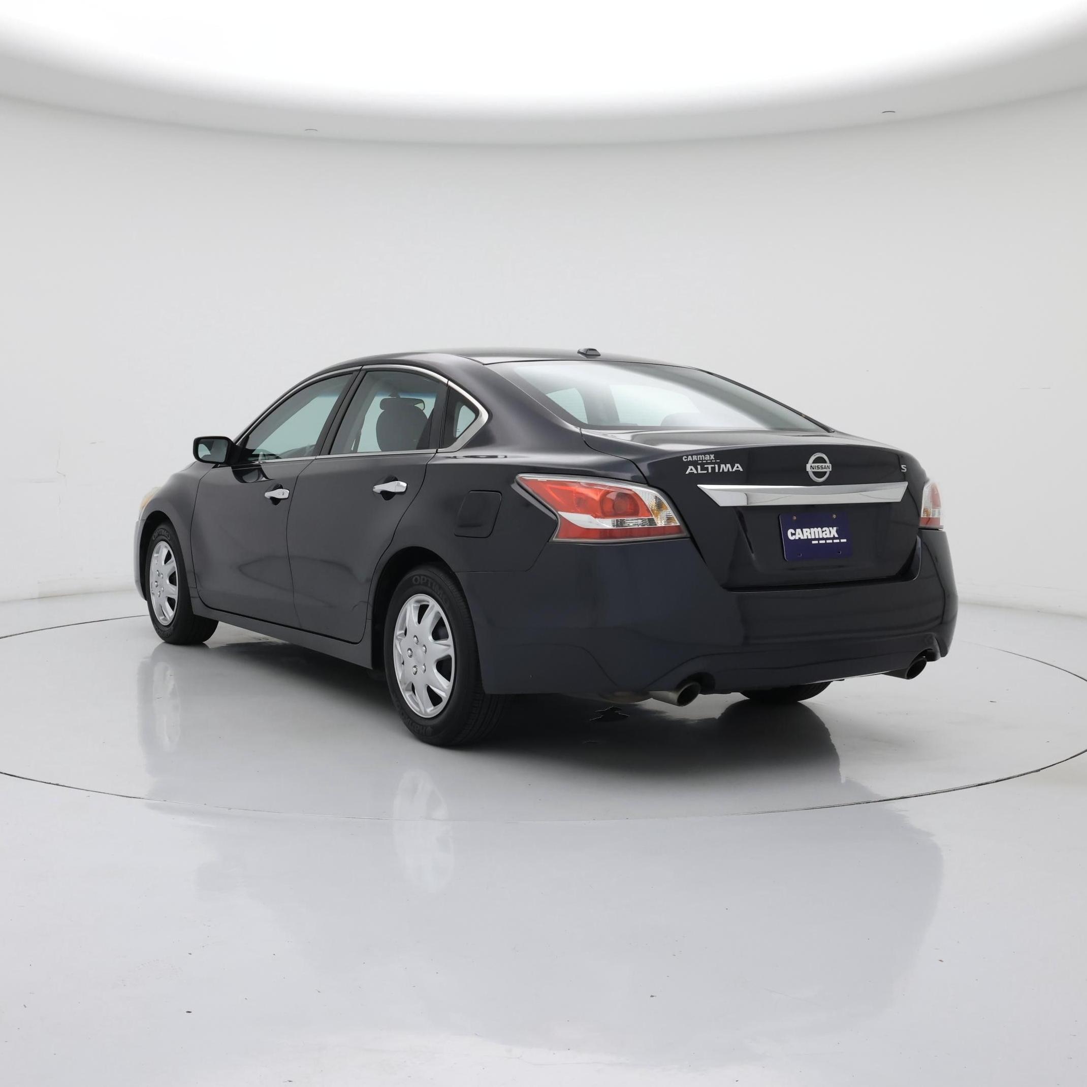 Thumbnail: 2015 Nissan Altima - 2