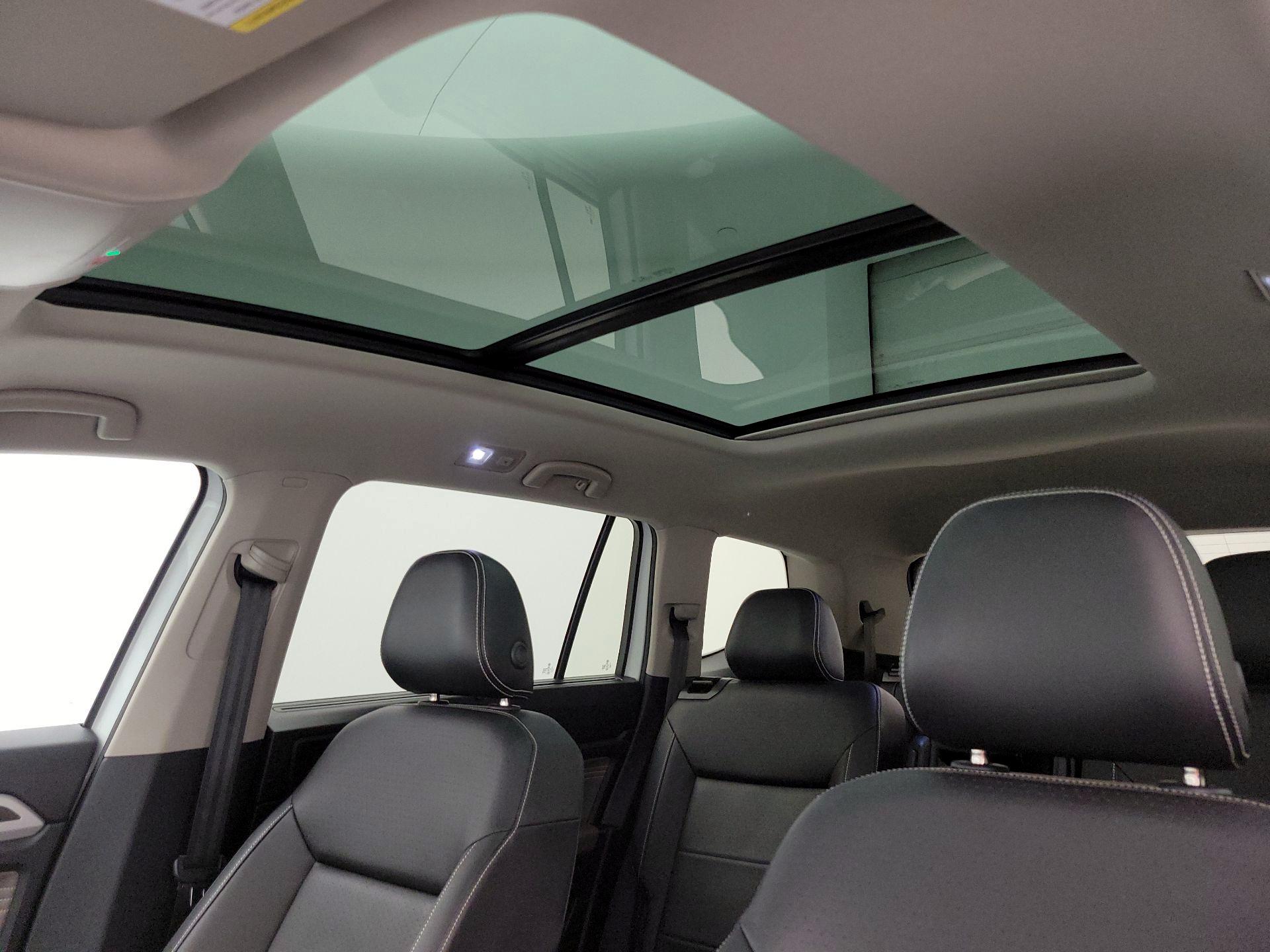 Thumbnail: 2023 Volkswagen Atlas - 19