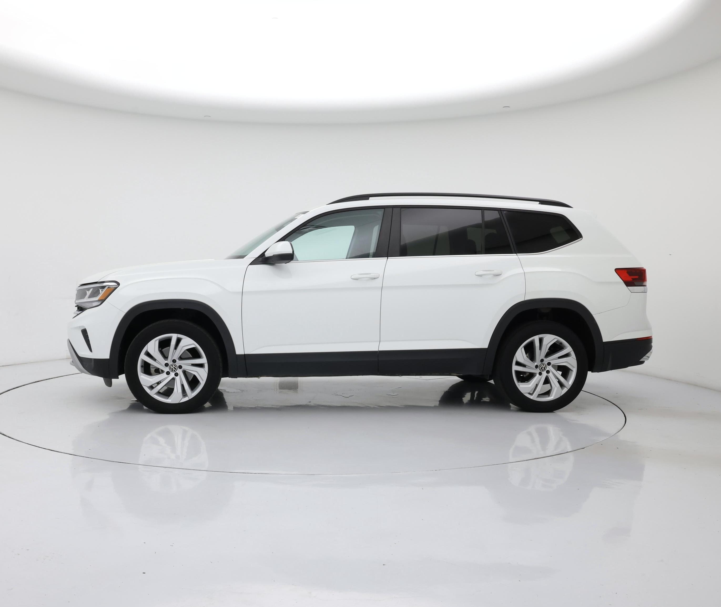 Thumbnail: 2023 Volkswagen Atlas - 3