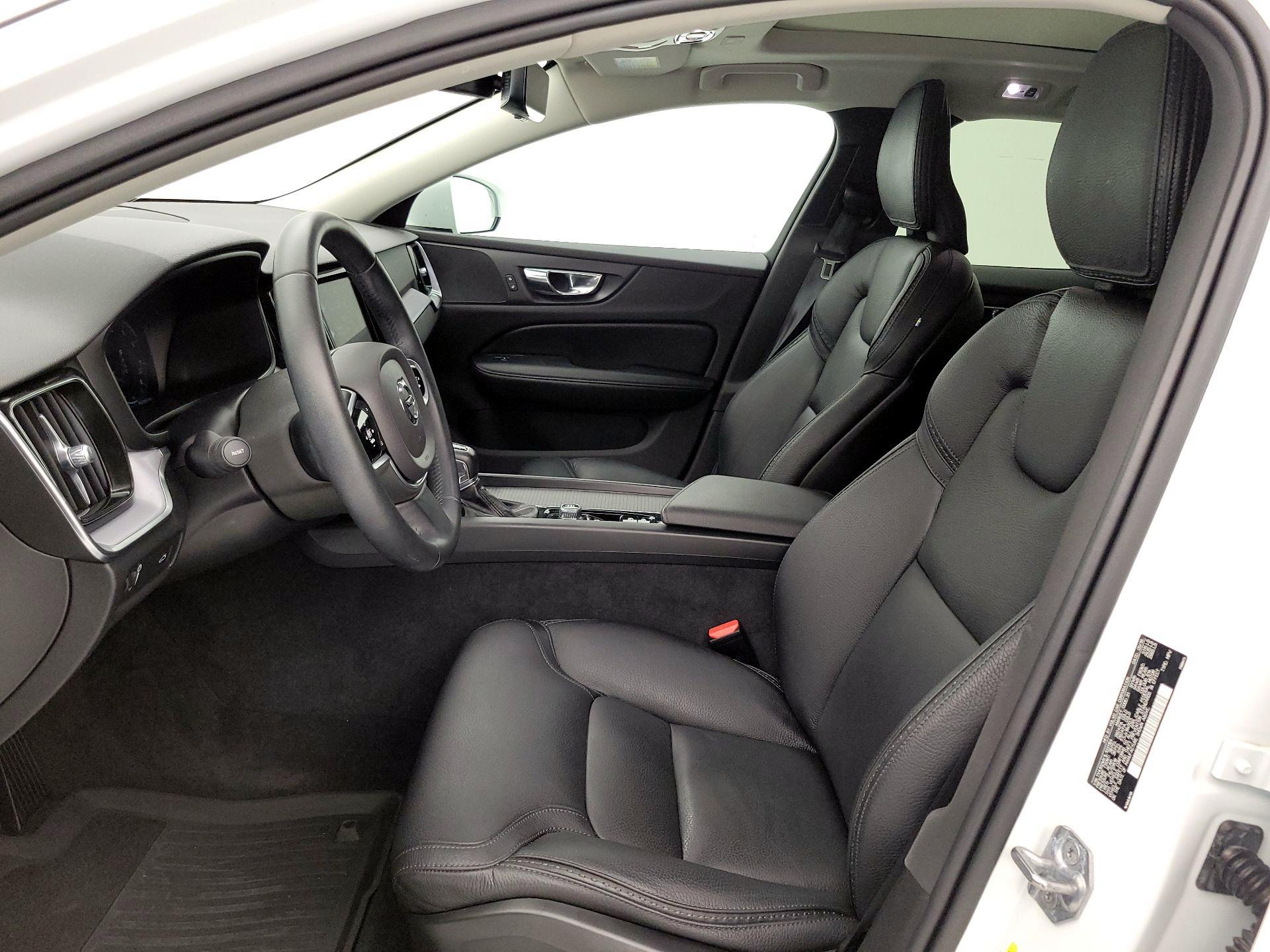 Thumbnail: 2020 Volvo S60 - 11