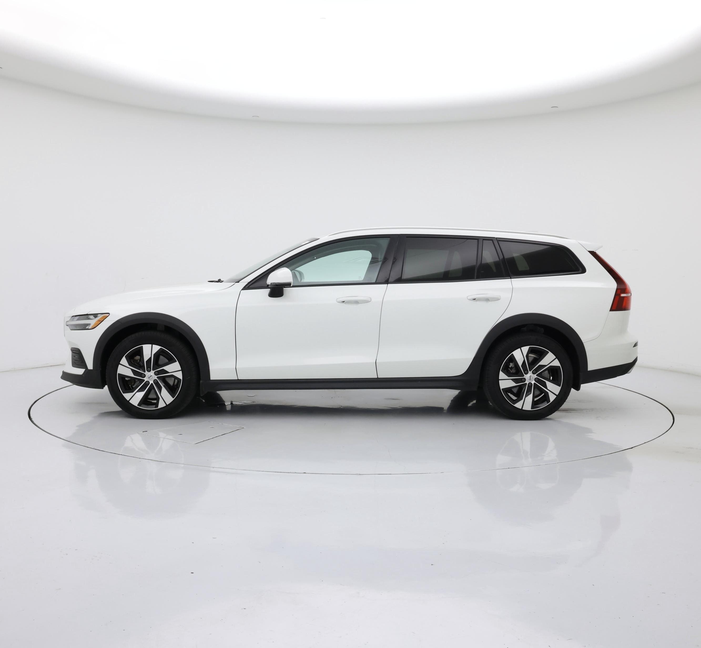 Thumbnail: 2020 Volvo S60 - 3