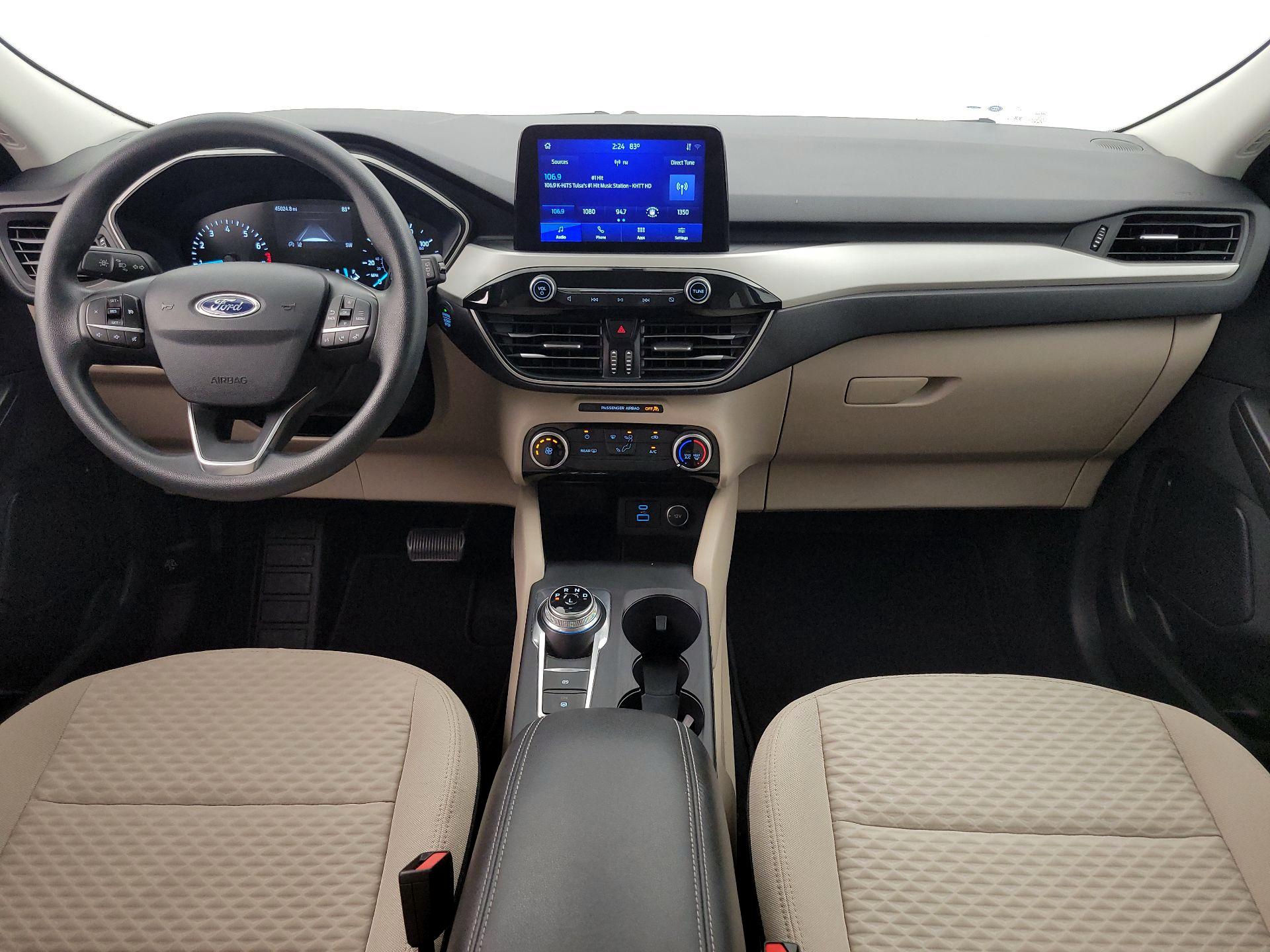 Thumbnail: 2021 Ford Escape - 9