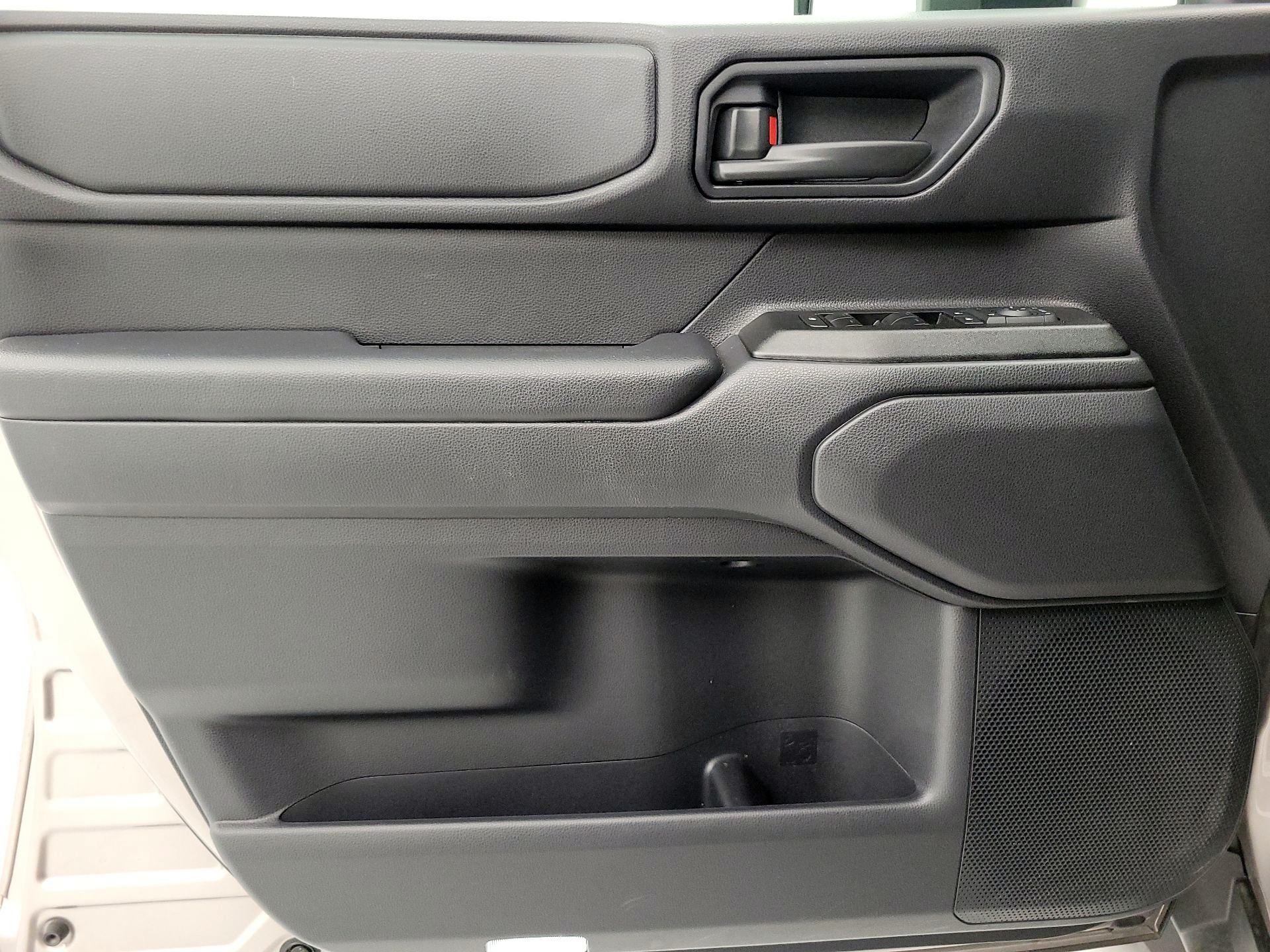 Thumbnail: 2025 Toyota Land Cruiser - 12