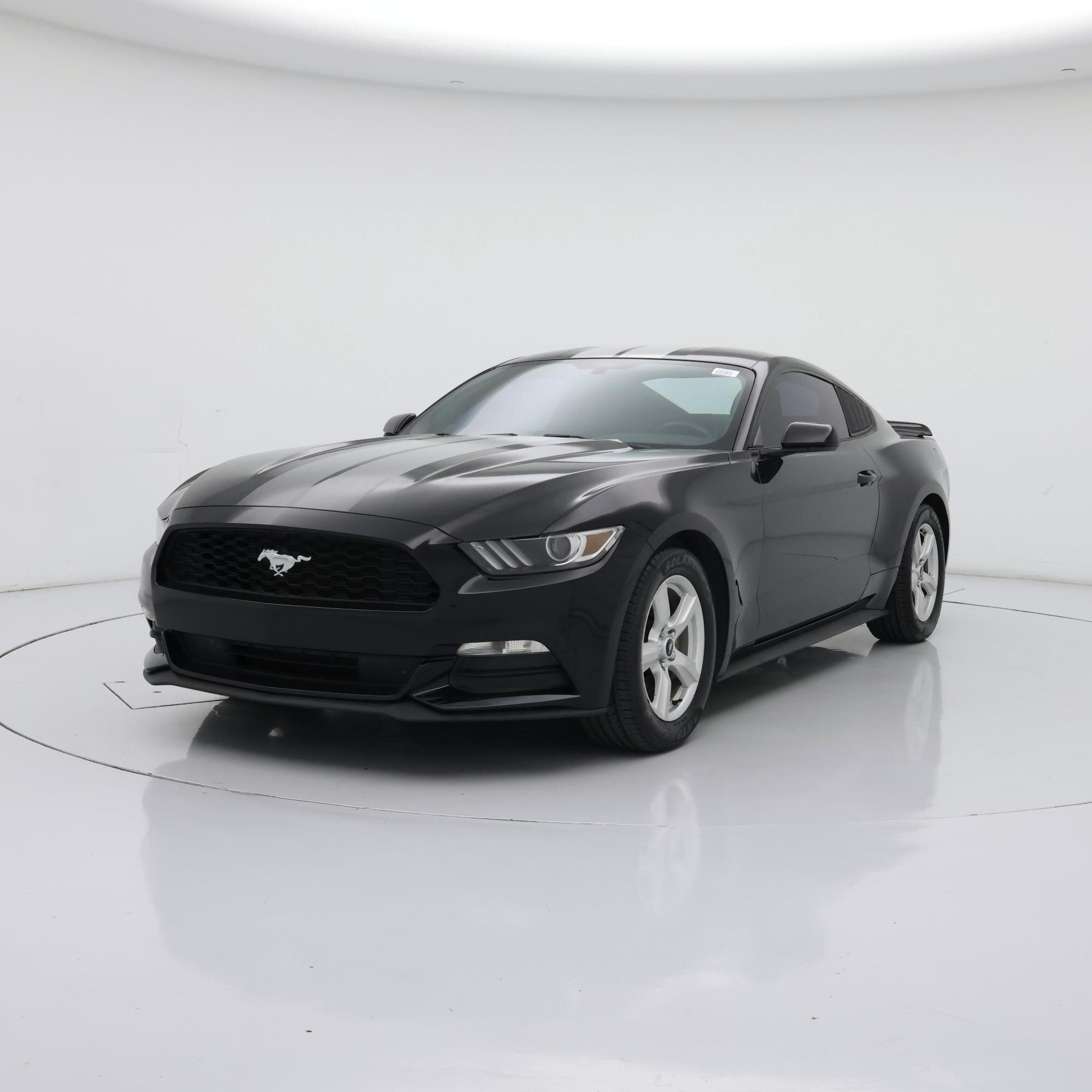 Thumbnail: 2017 Ford Mustang - 4