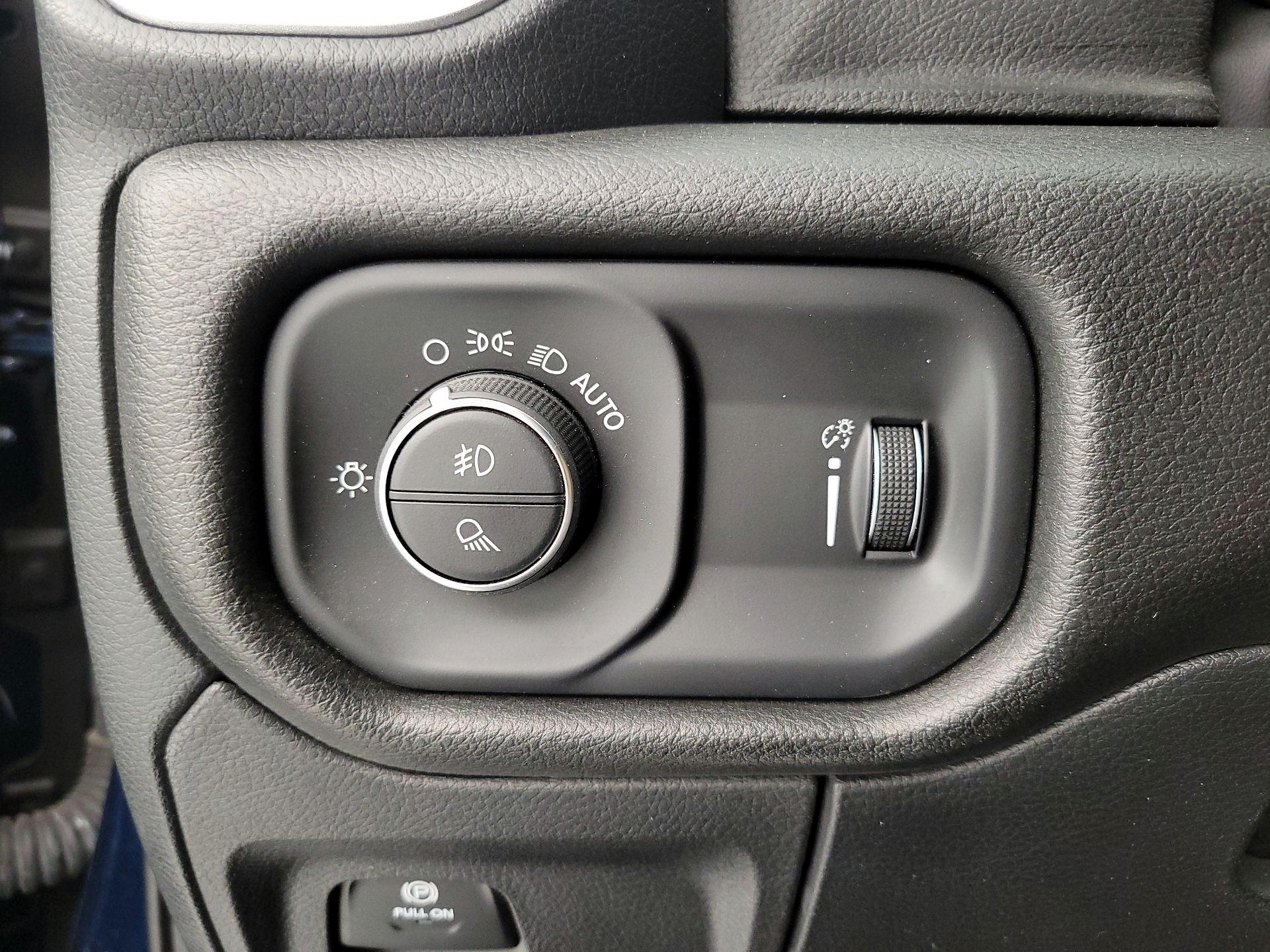 Thumbnail: 2022 RAM 1500 - 13