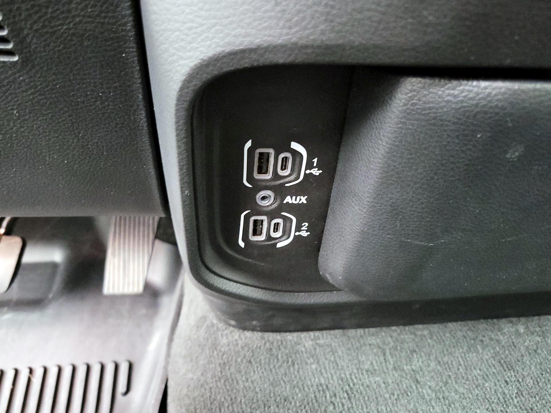 Thumbnail: 2022 RAM 1500 - 18