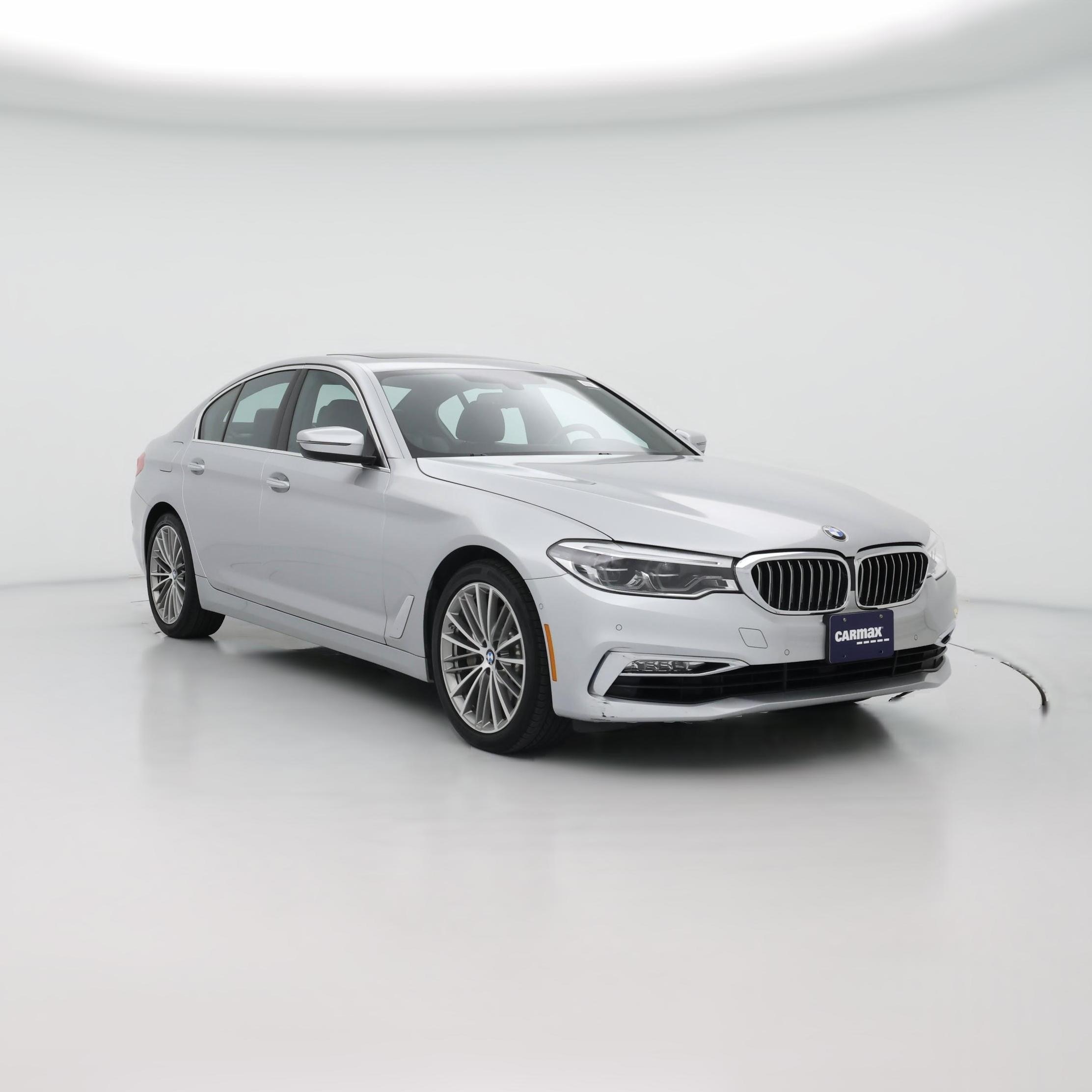 Thumbnail: 2017 BMW 5 Series - 1