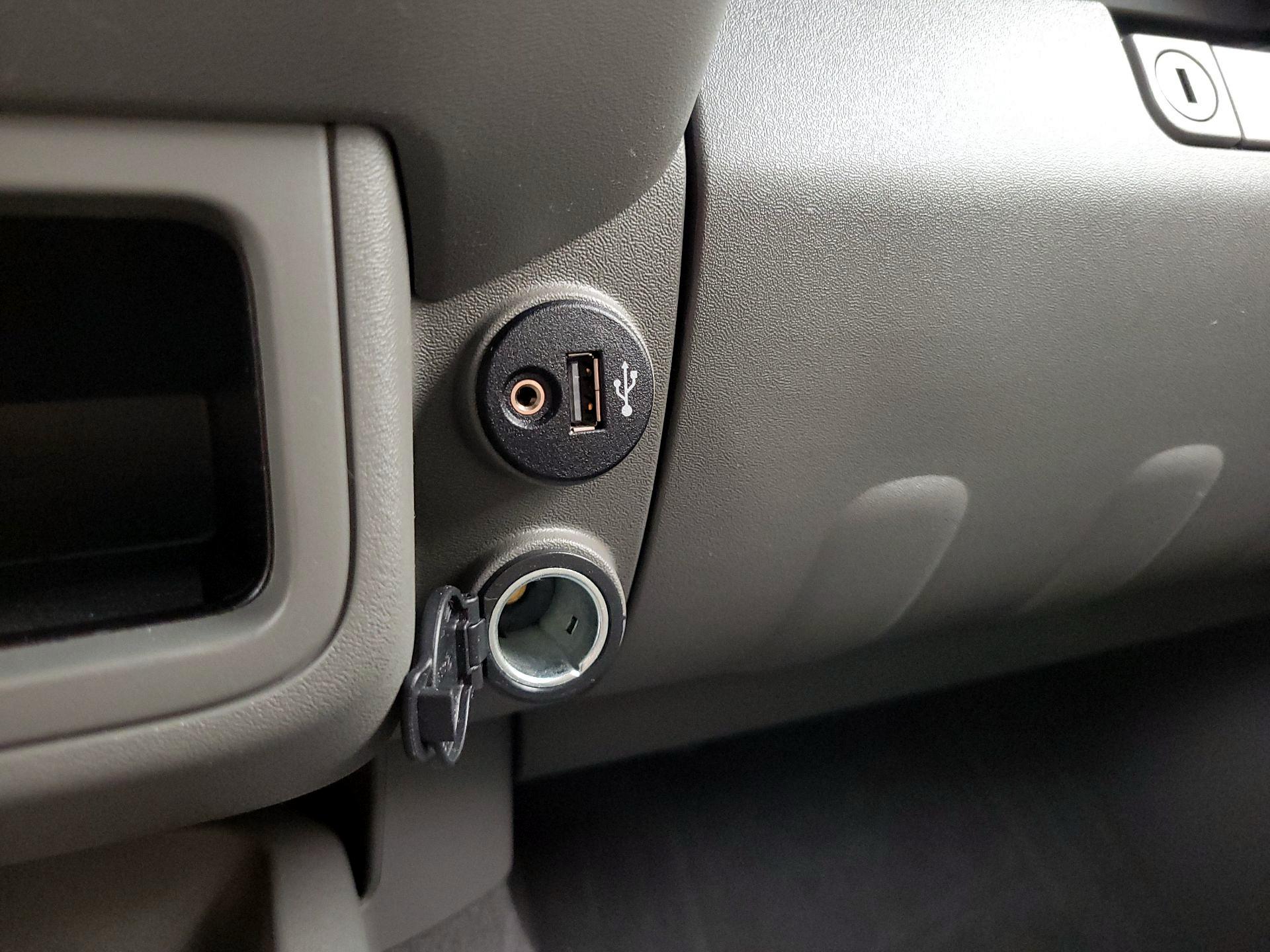 Thumbnail: 2019 Nissan Frontier - 18