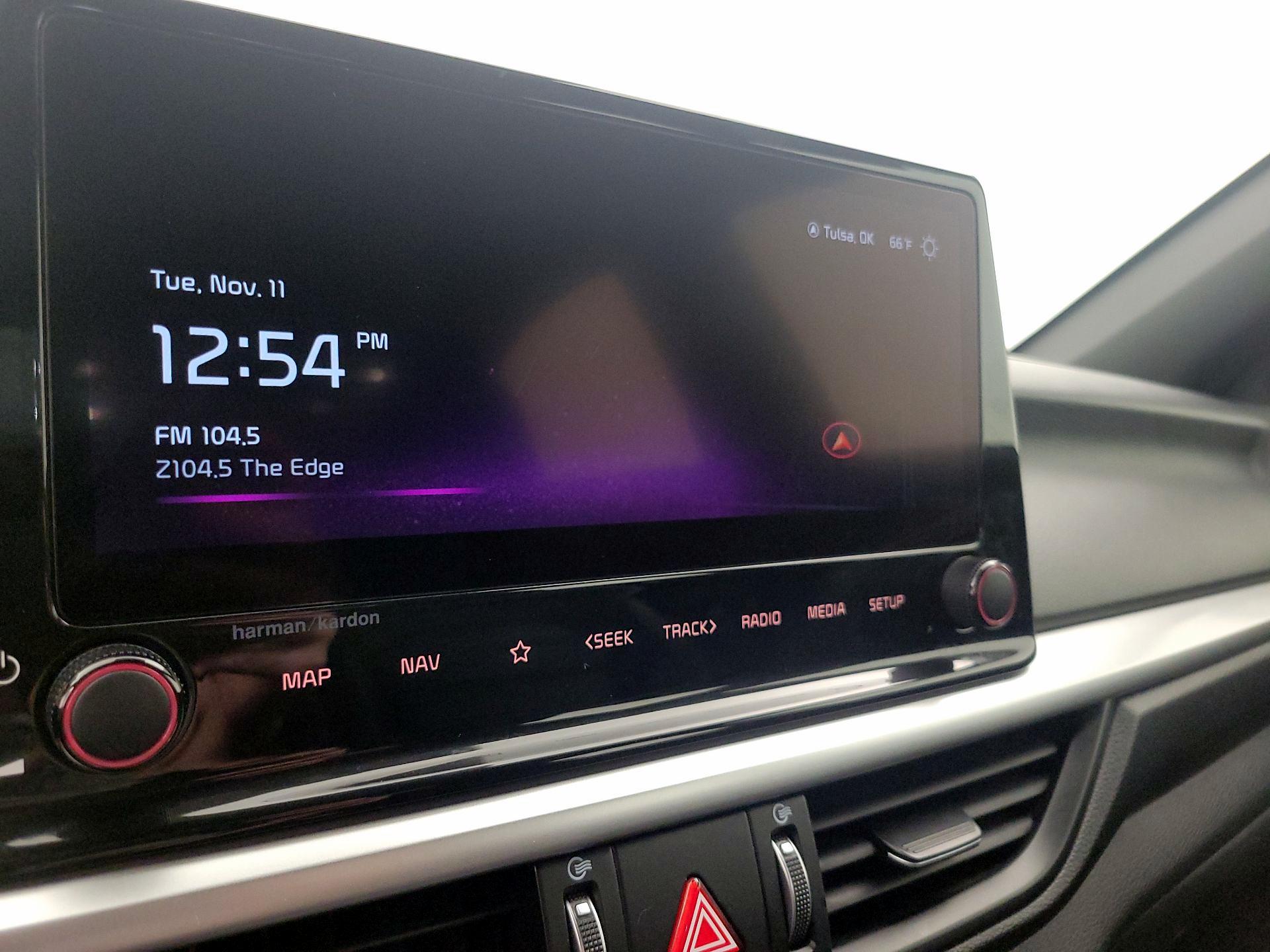 Thumbnail: 2023 Kia Forte - 16