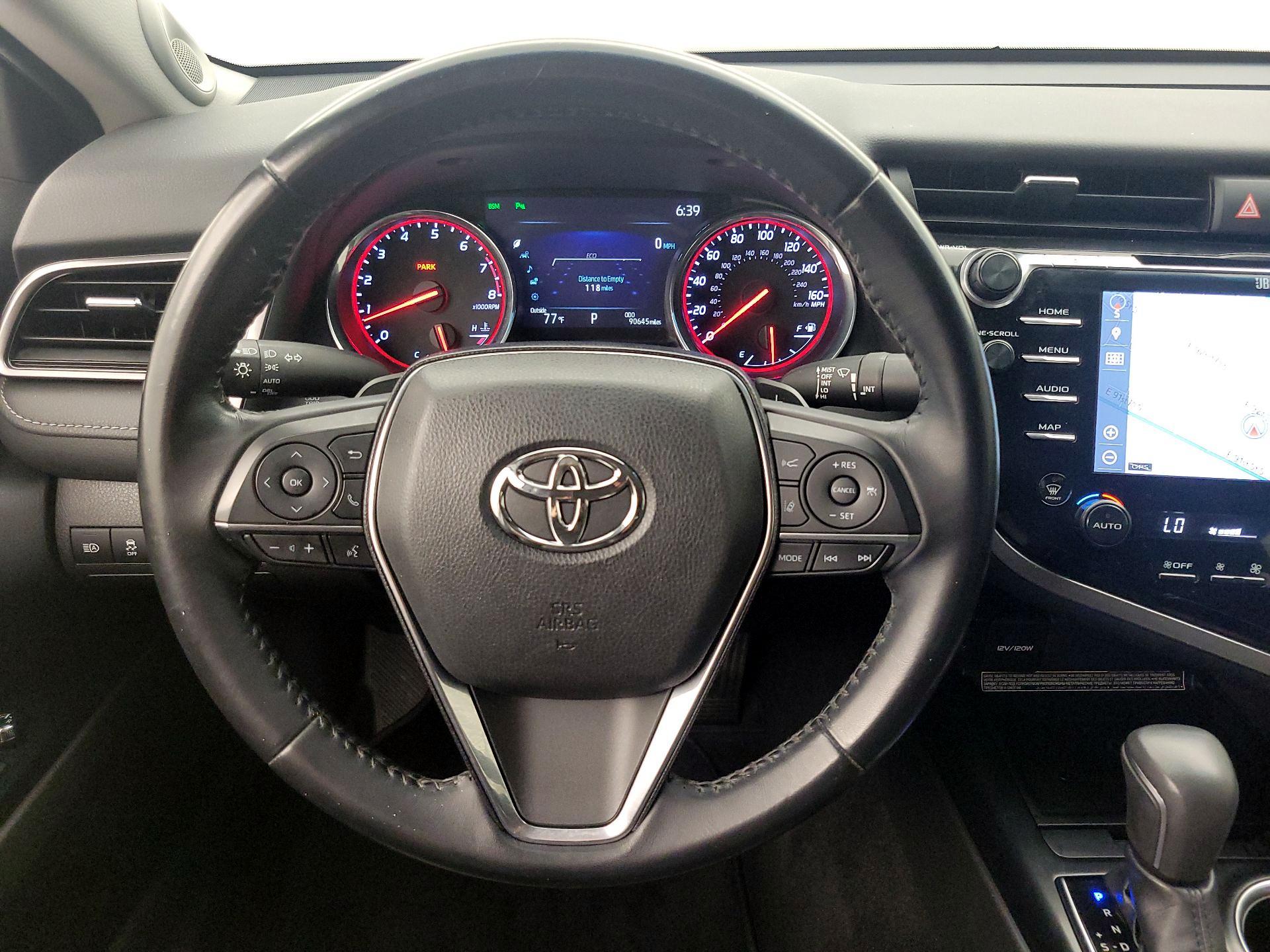 Thumbnail: 2019 Toyota Camry - 10