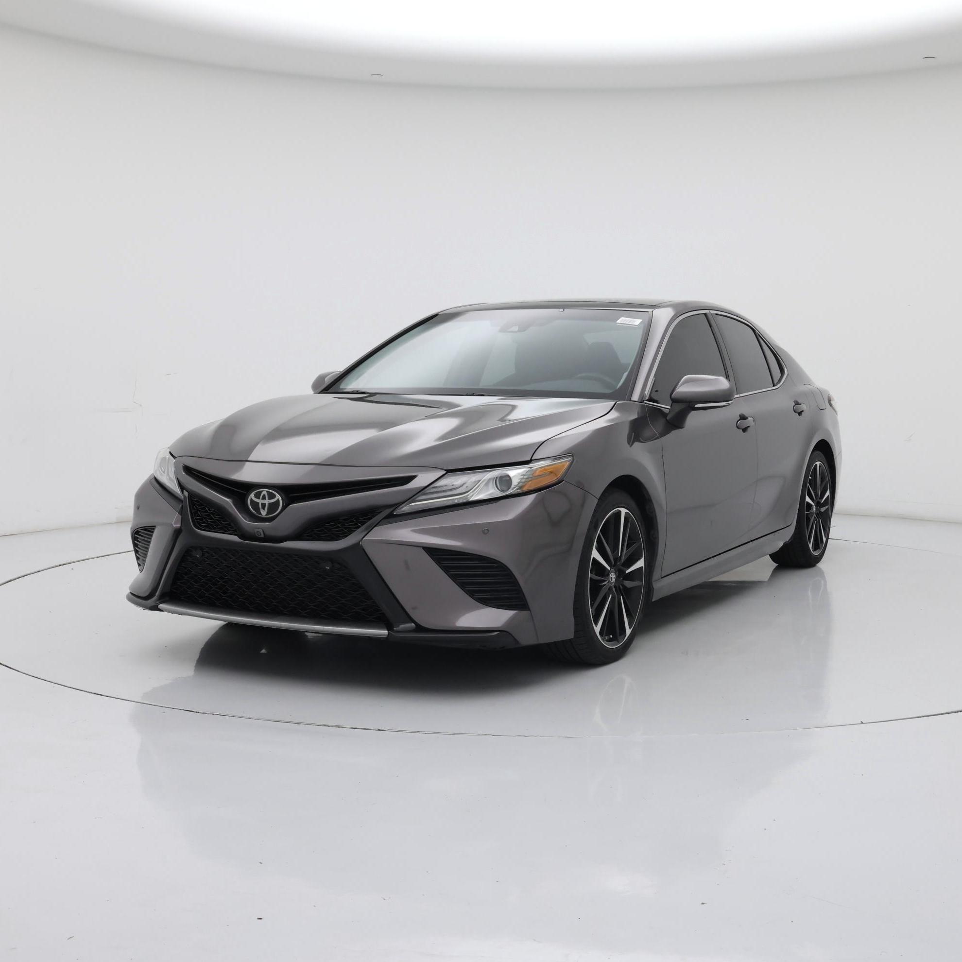 Thumbnail: 2019 Toyota Camry - 4
