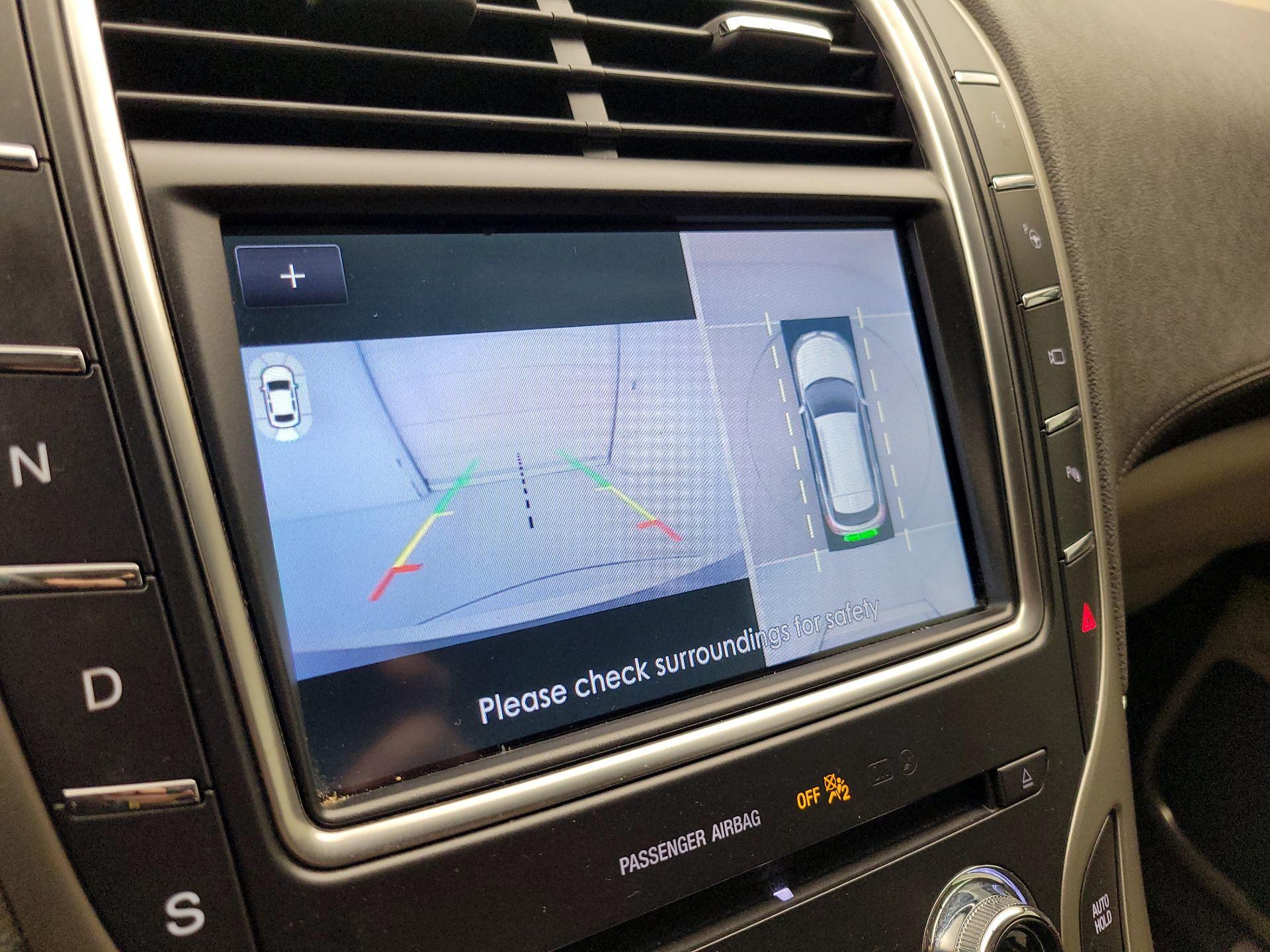 Thumbnail: 2020 Lincoln Nautilus - 15