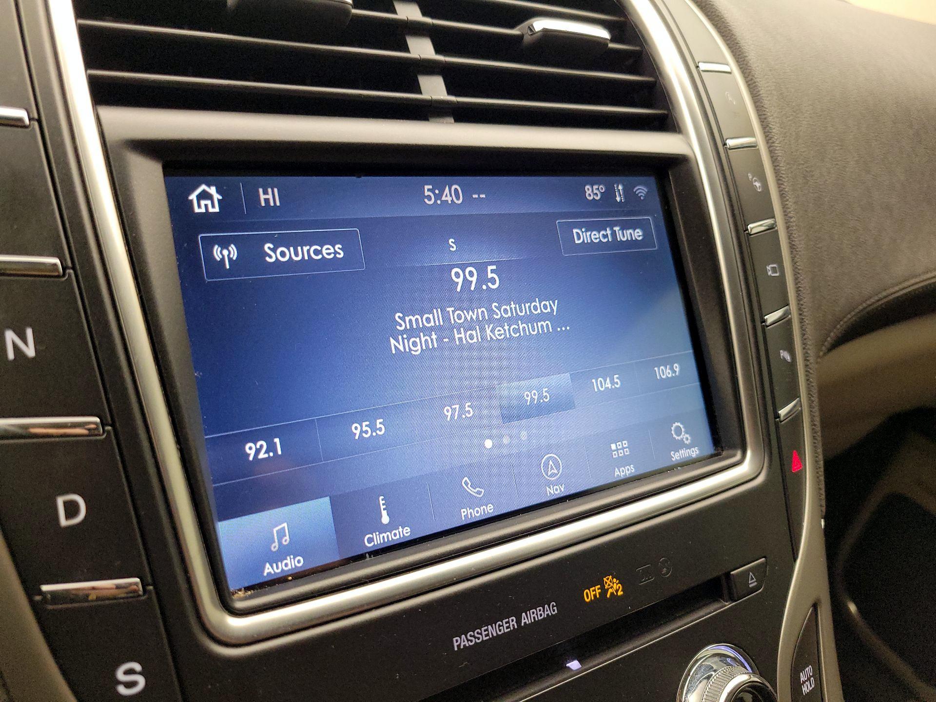 Thumbnail: 2020 Lincoln Nautilus - 16