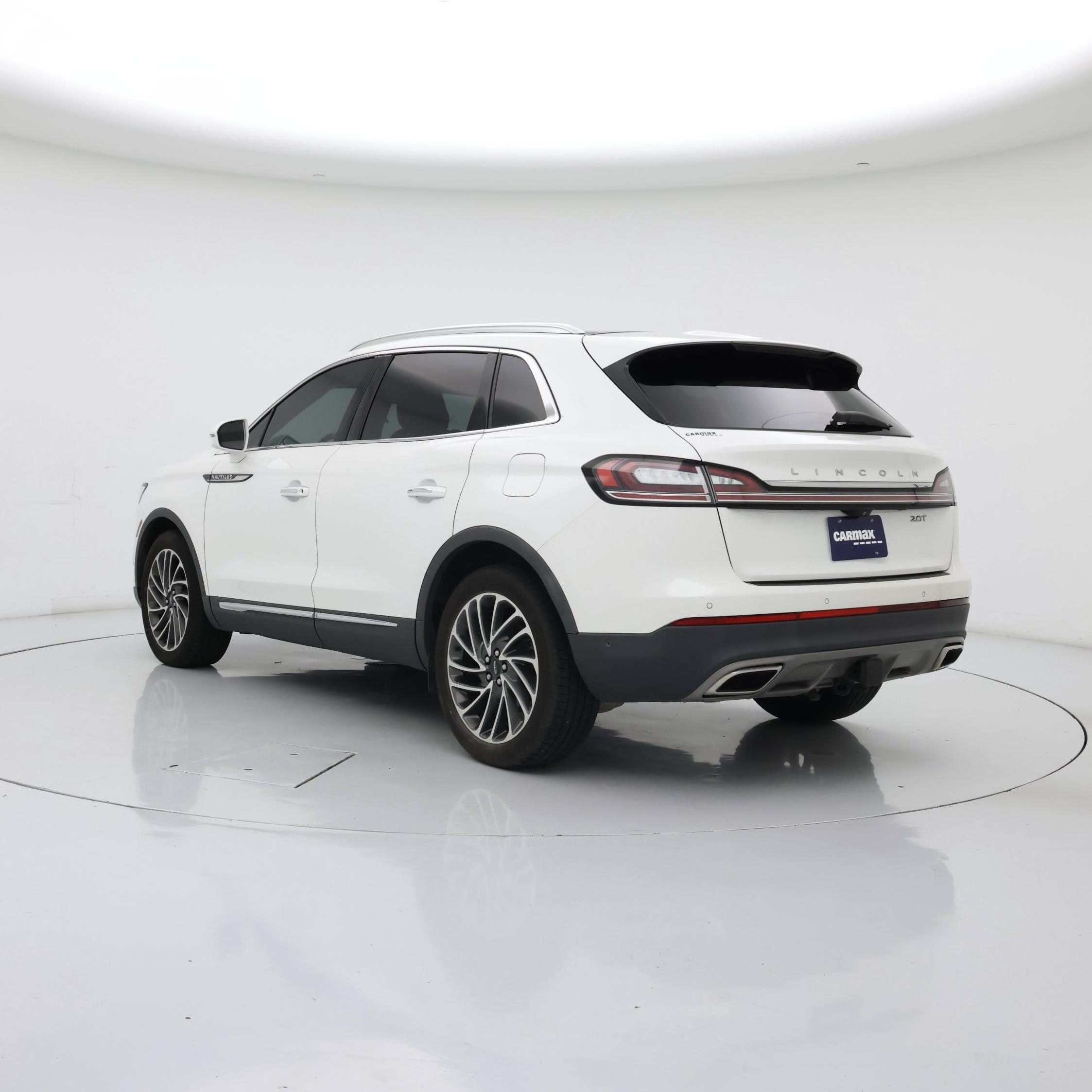 Thumbnail: 2020 Lincoln Nautilus - 2