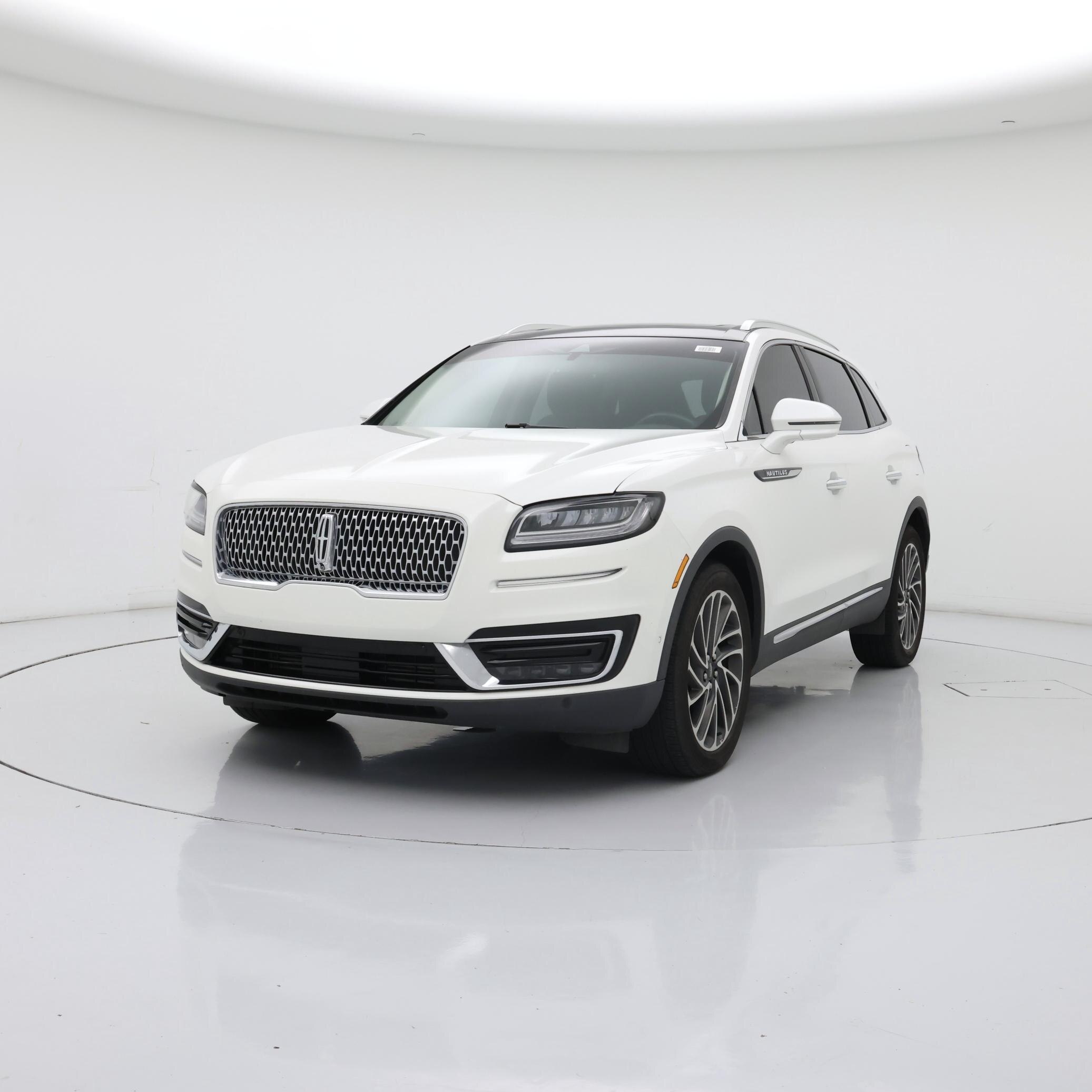 Thumbnail: 2020 Lincoln Nautilus - 4