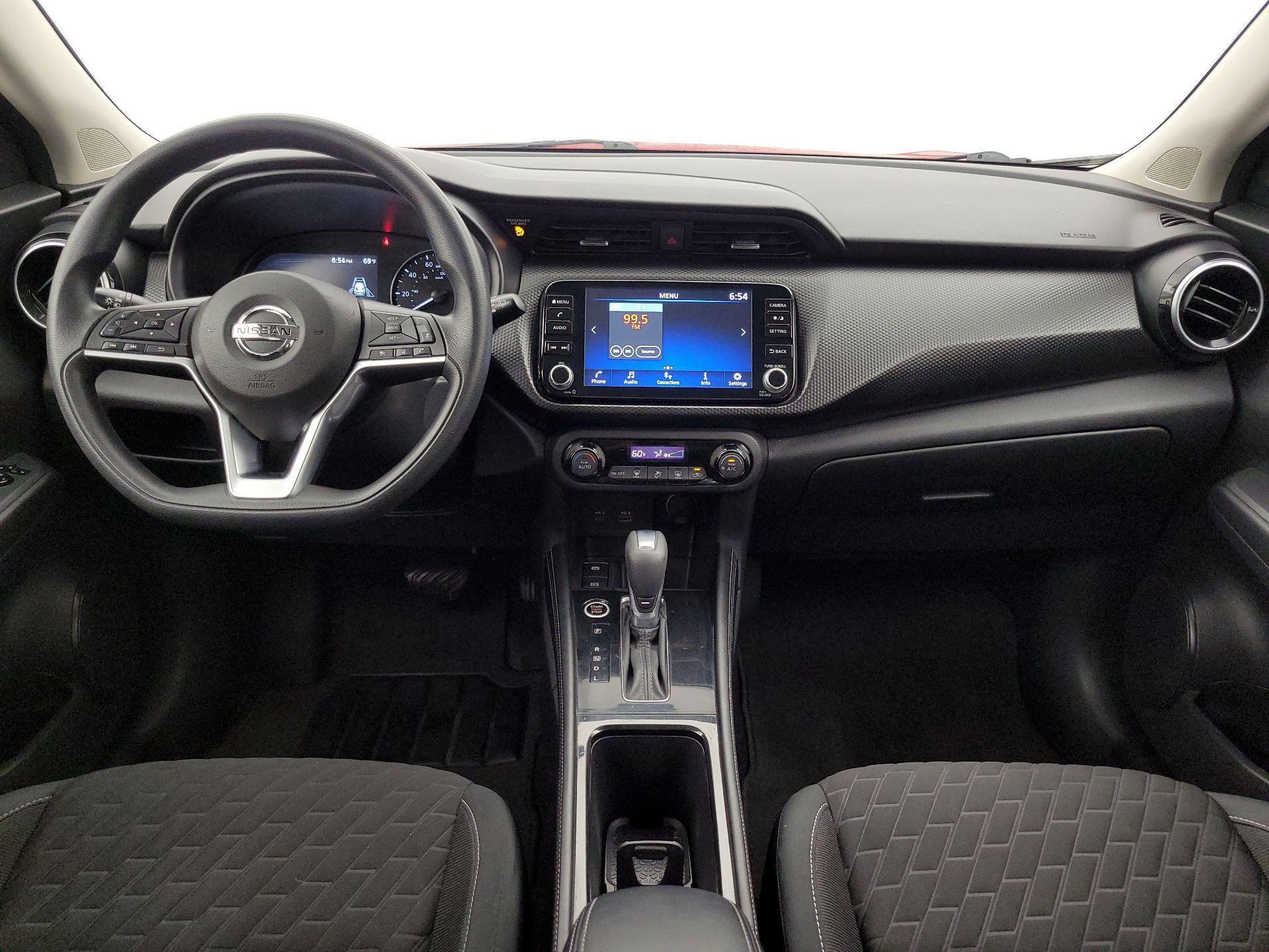 Thumbnail: 2021 Nissan Kicks - 9