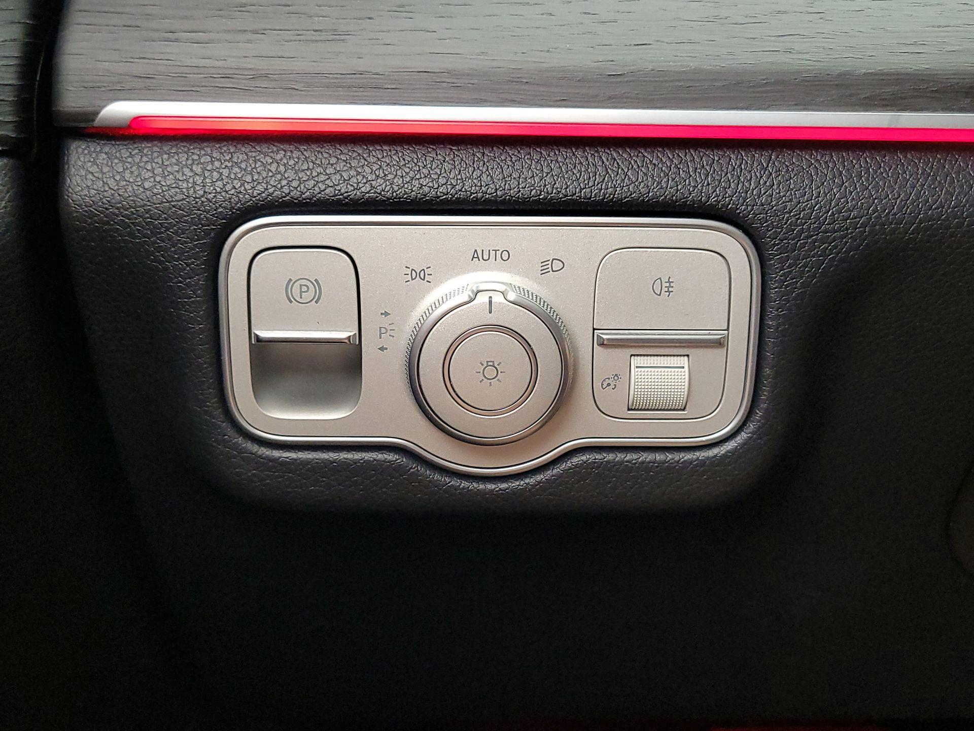 Thumbnail: 2022 Mercedes-Benz GLE - 13