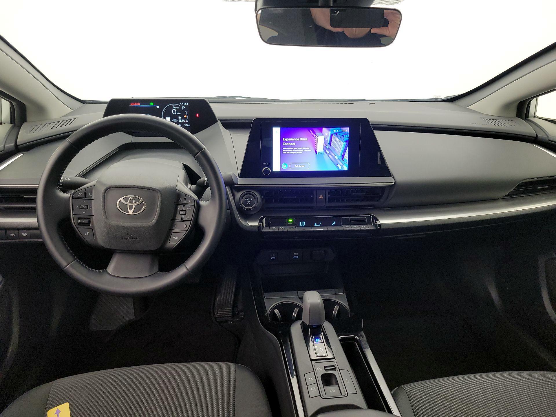Thumbnail: 2024 Toyota Prius - 9