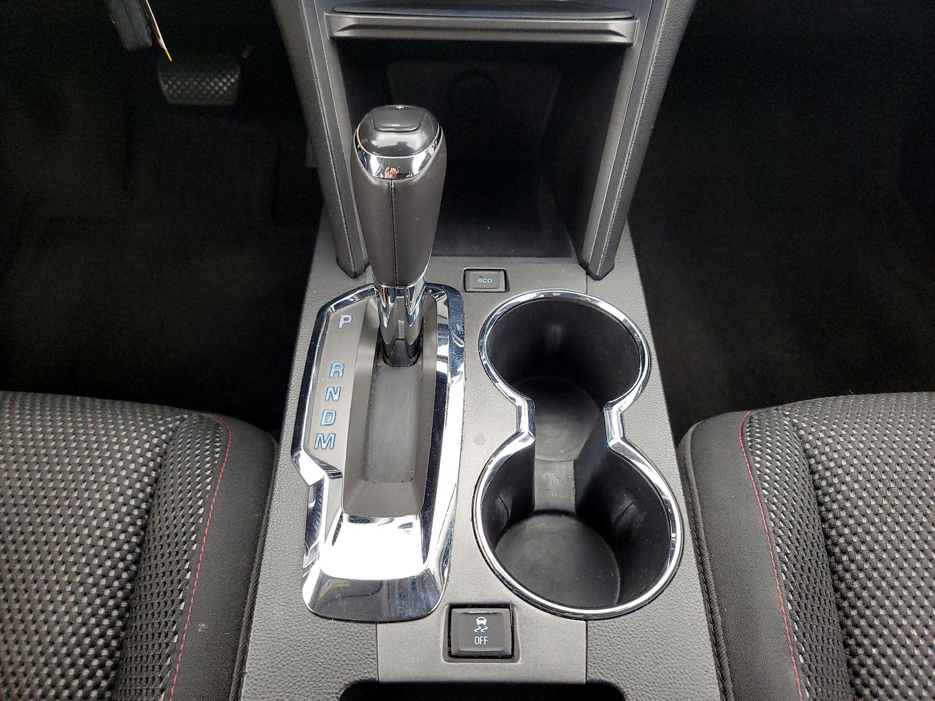 Thumbnail: 2016 Chevrolet Equinox - 17