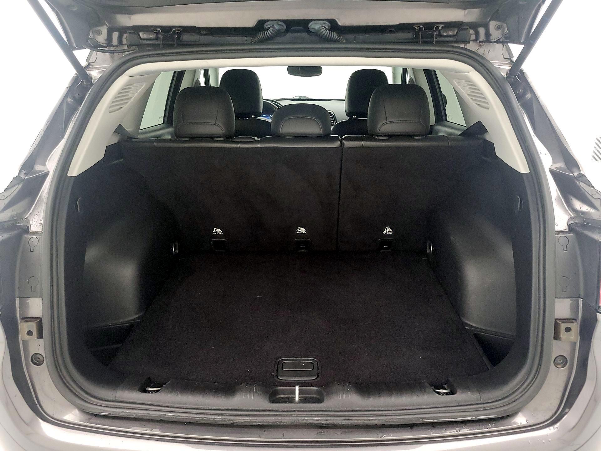 Thumbnail: 2021 Jeep Compass - 20