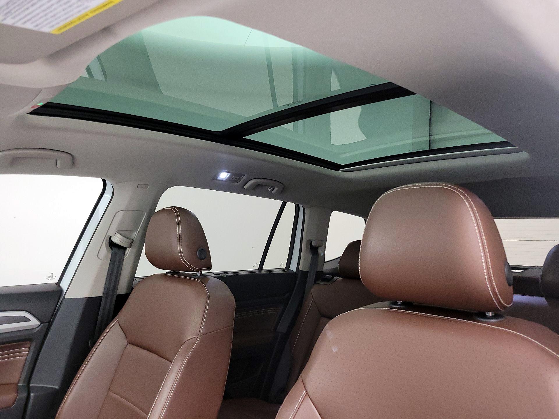 Thumbnail: 2021 Volkswagen Atlas - 19