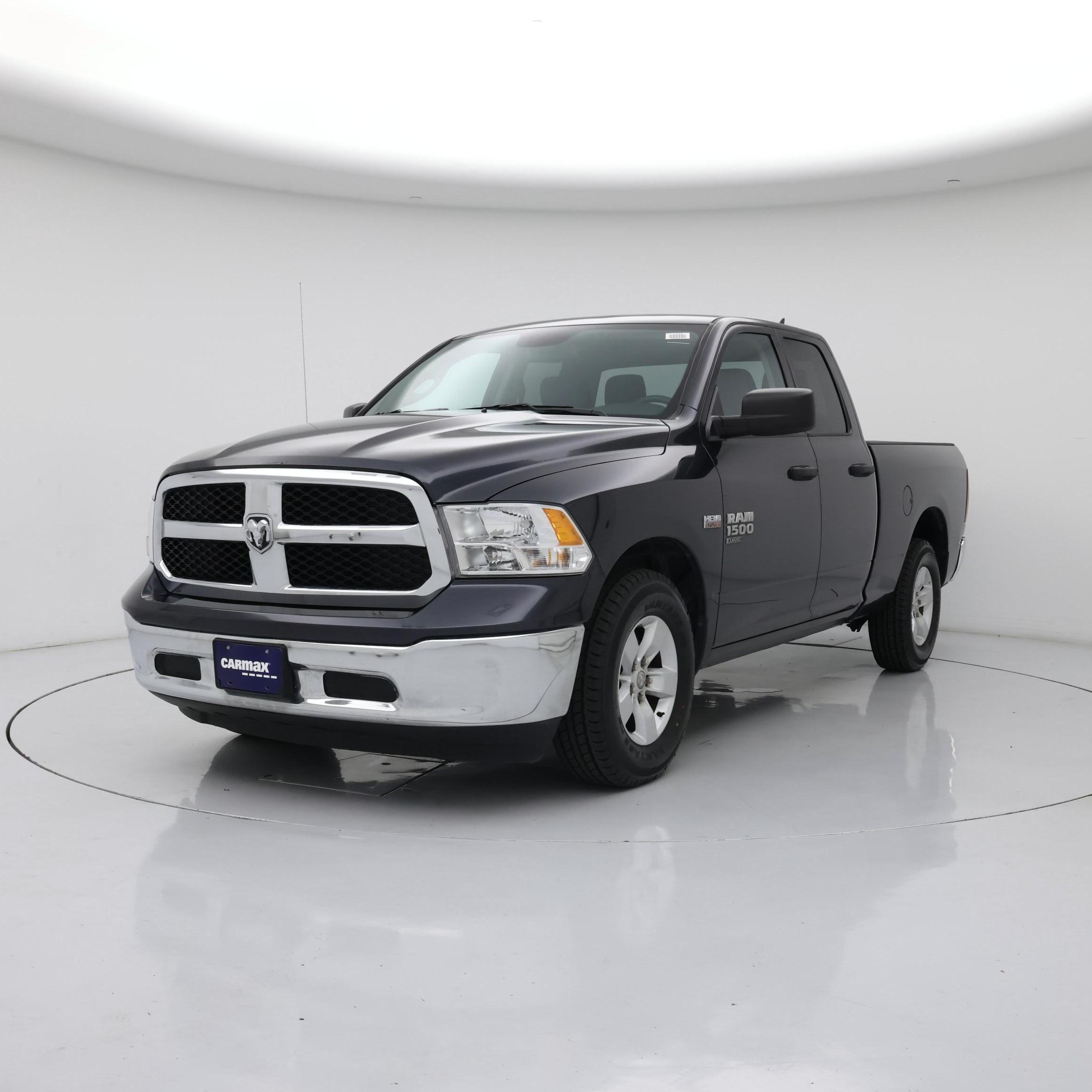 Thumbnail: 2021 RAM 1500 Classic - 4