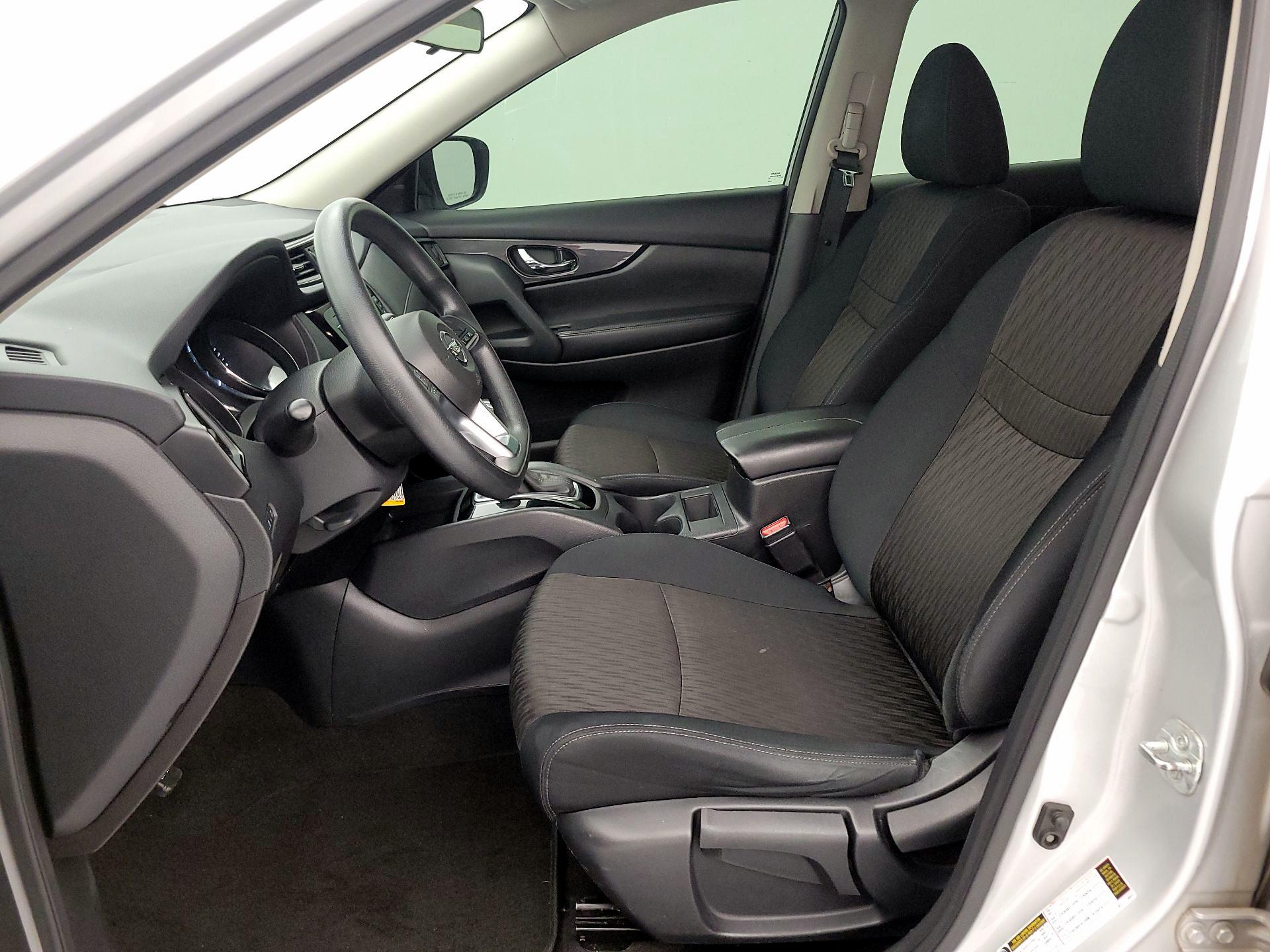 Thumbnail: 2018 Nissan Rogue - 11