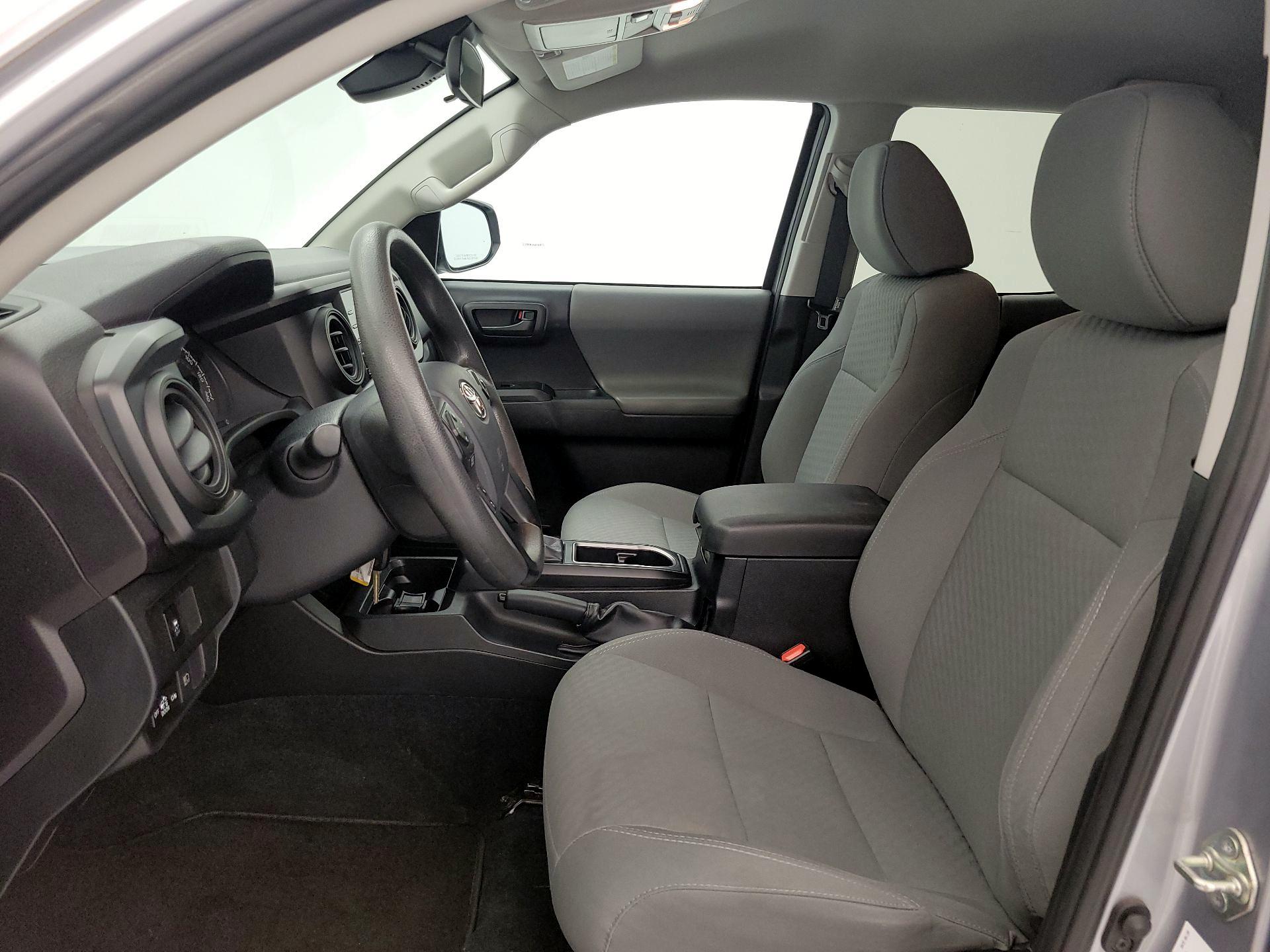 Thumbnail: 2020 Toyota Tacoma - 11