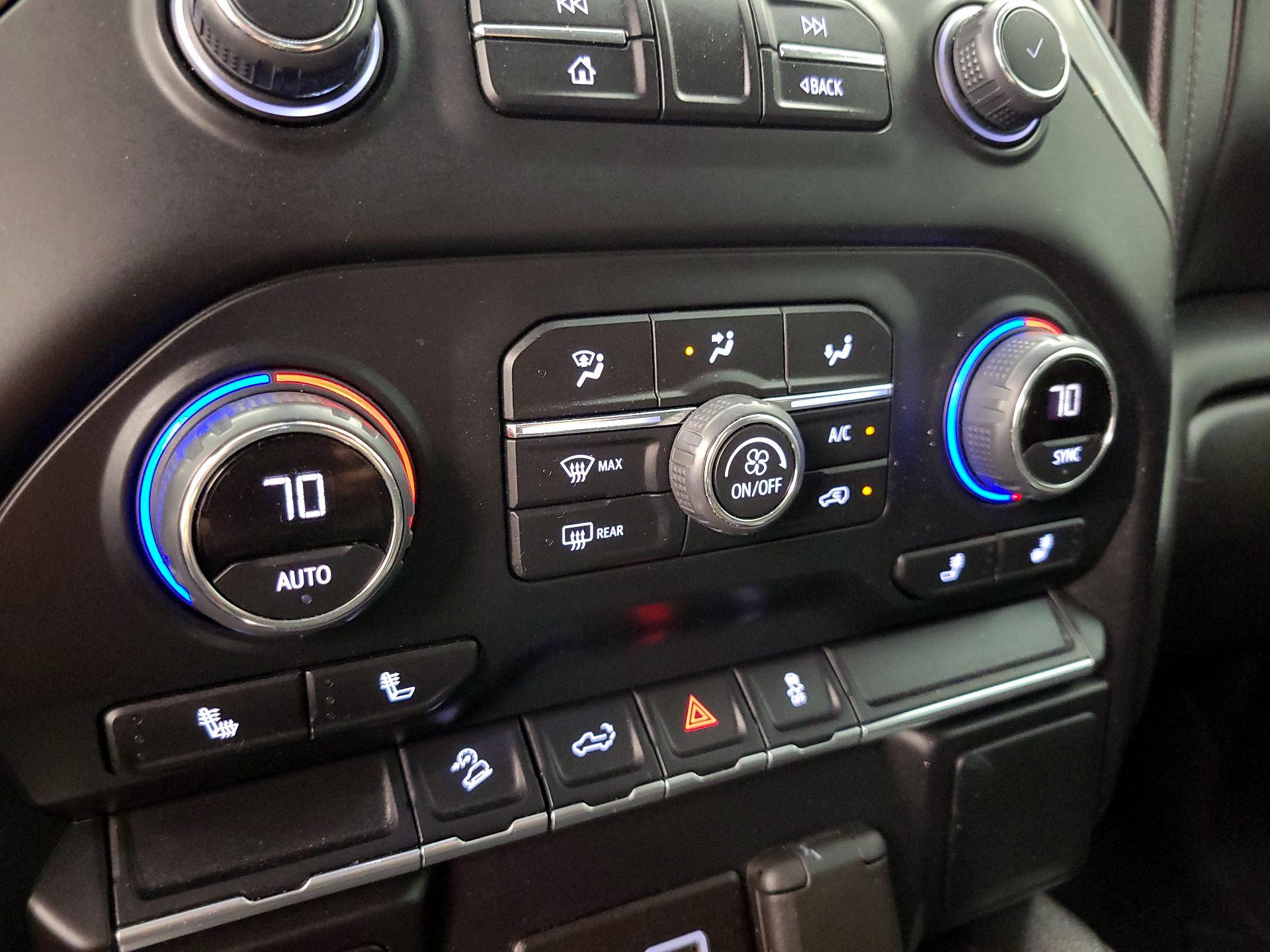 Thumbnail: 2022 Chevrolet Silverado 1500 - 16