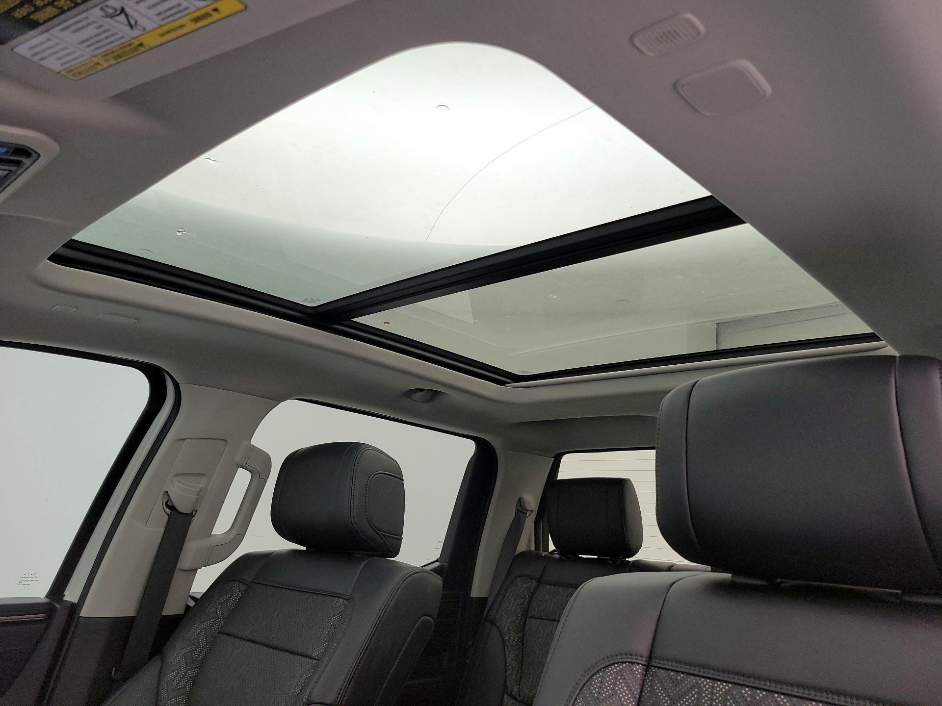 Thumbnail: 2023 Toyota Tundra - 19